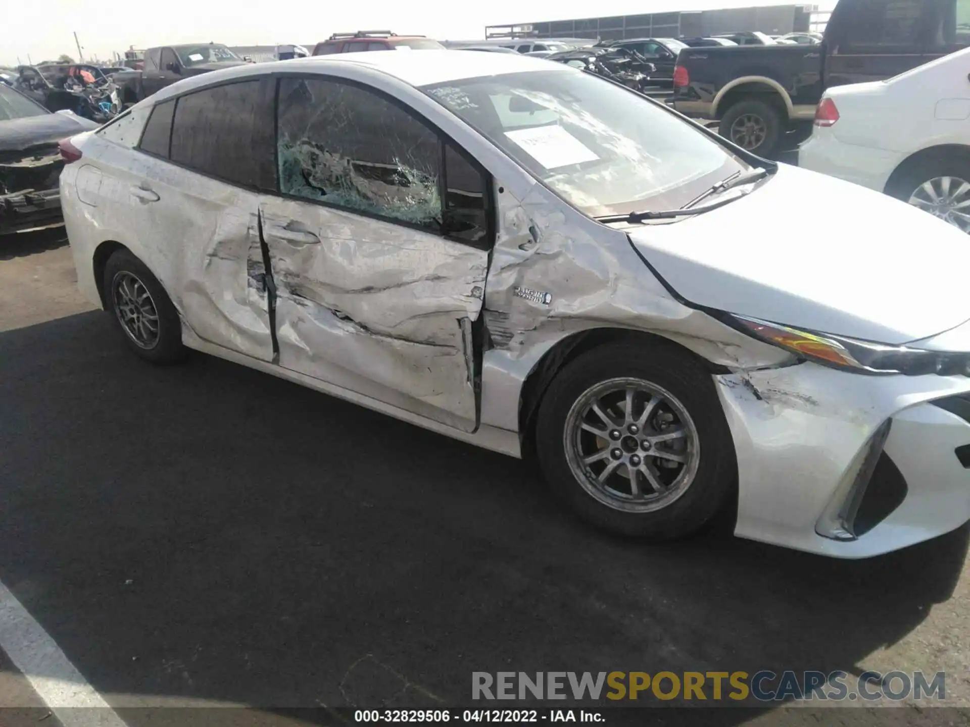 6 Photograph of a damaged car JTDKARFP9K3108570 TOYOTA PRIUS PRIME 2019