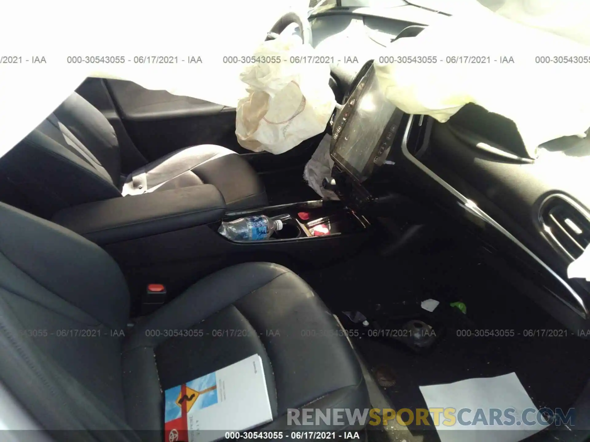 5 Photograph of a damaged car JTDKARFP9K3110982 TOYOTA PRIUS PRIME 2019