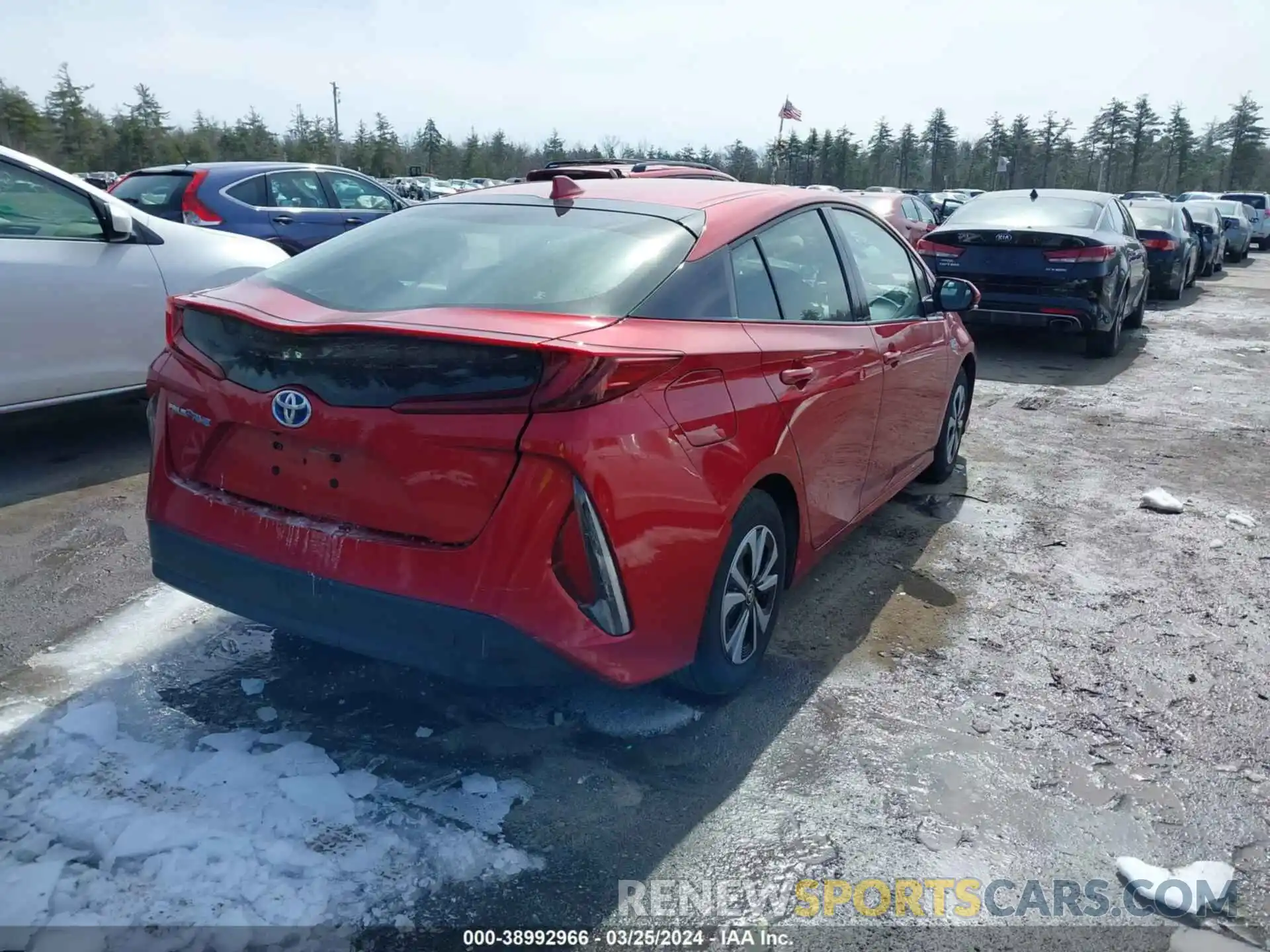 4 Фотография поврежденного автомобиля JTDKARFPXK3115611 TOYOTA PRIUS PRIME 2019