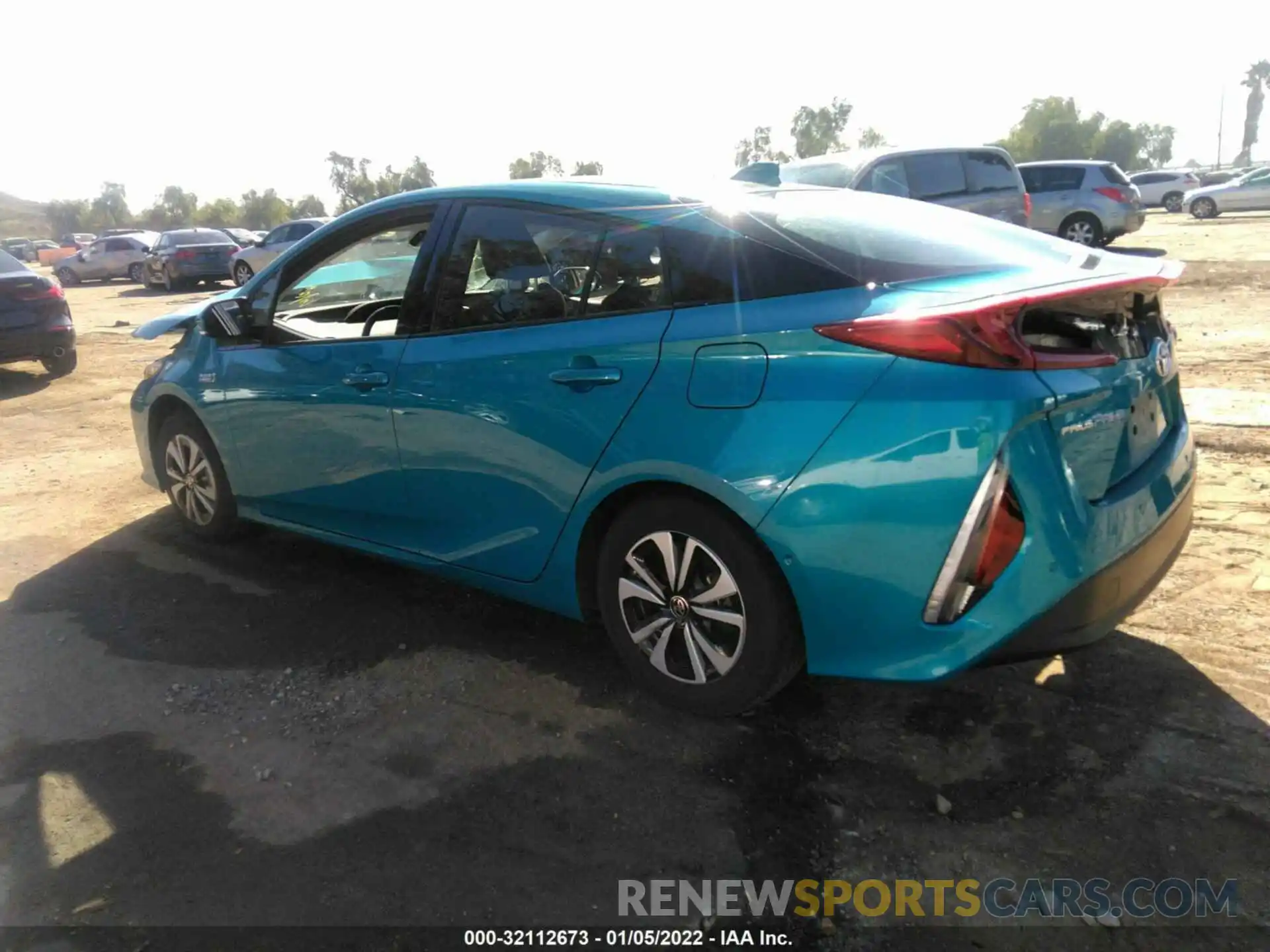 3 Фотография поврежденного автомобиля JTDKARFPXK3119948 TOYOTA PRIUS PRIME 2019