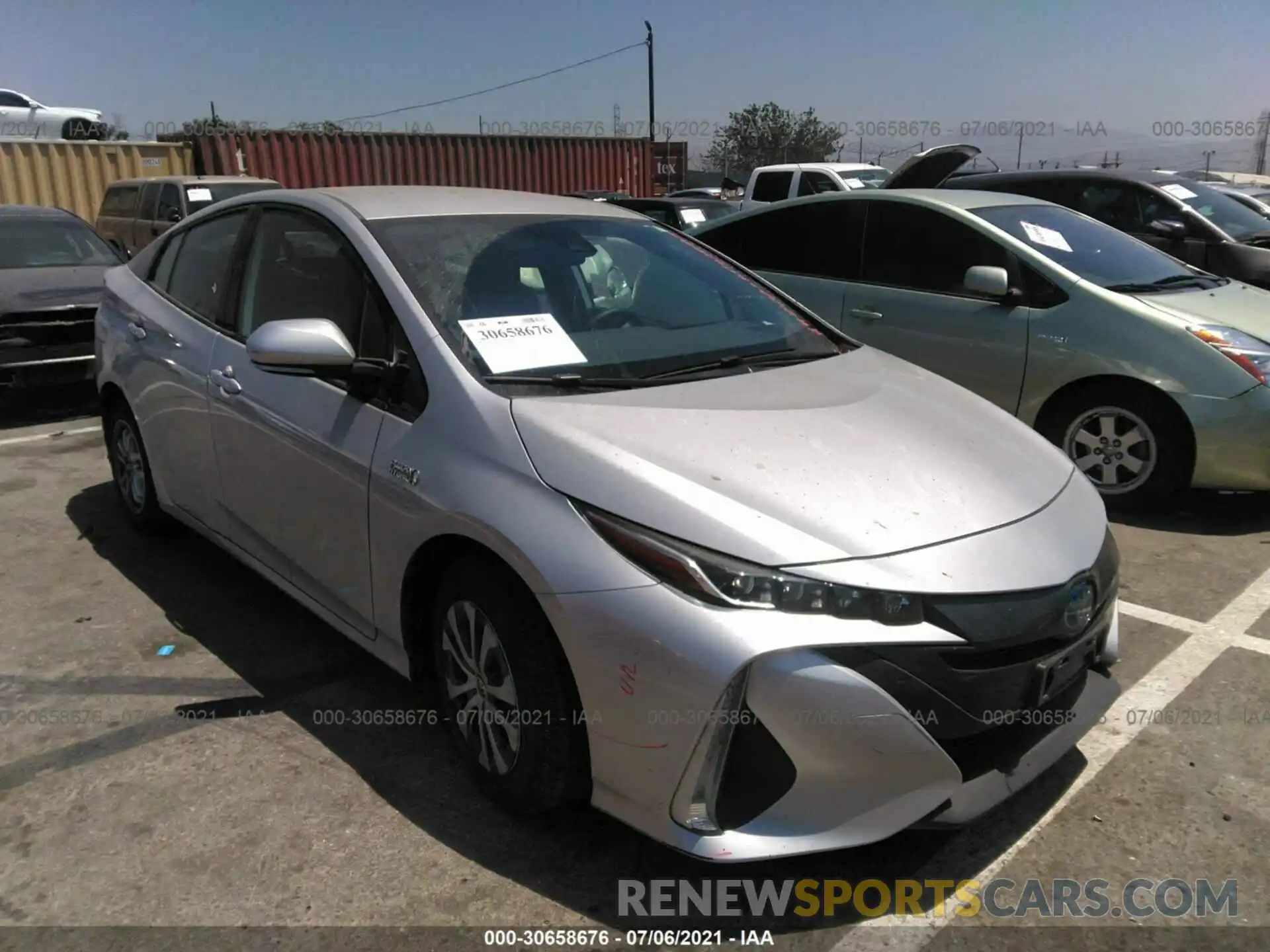 1 Photograph of a damaged car JTDKARFP0L3125226 TOYOTA PRIUS PRIME 2020