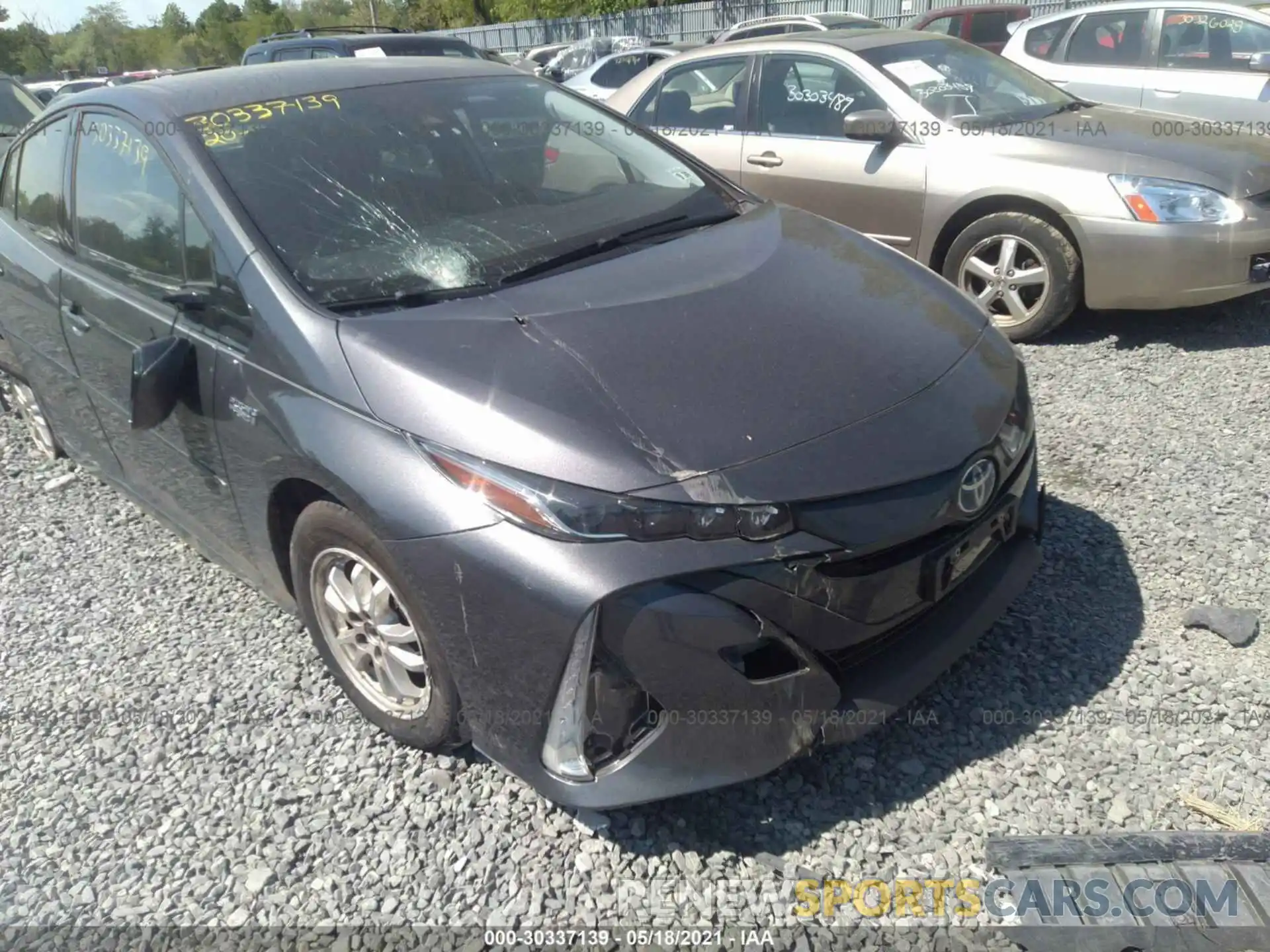 1 Фотография поврежденного автомобиля JTDKARFP1L3128538 TOYOTA PRIUS PRIME 2020