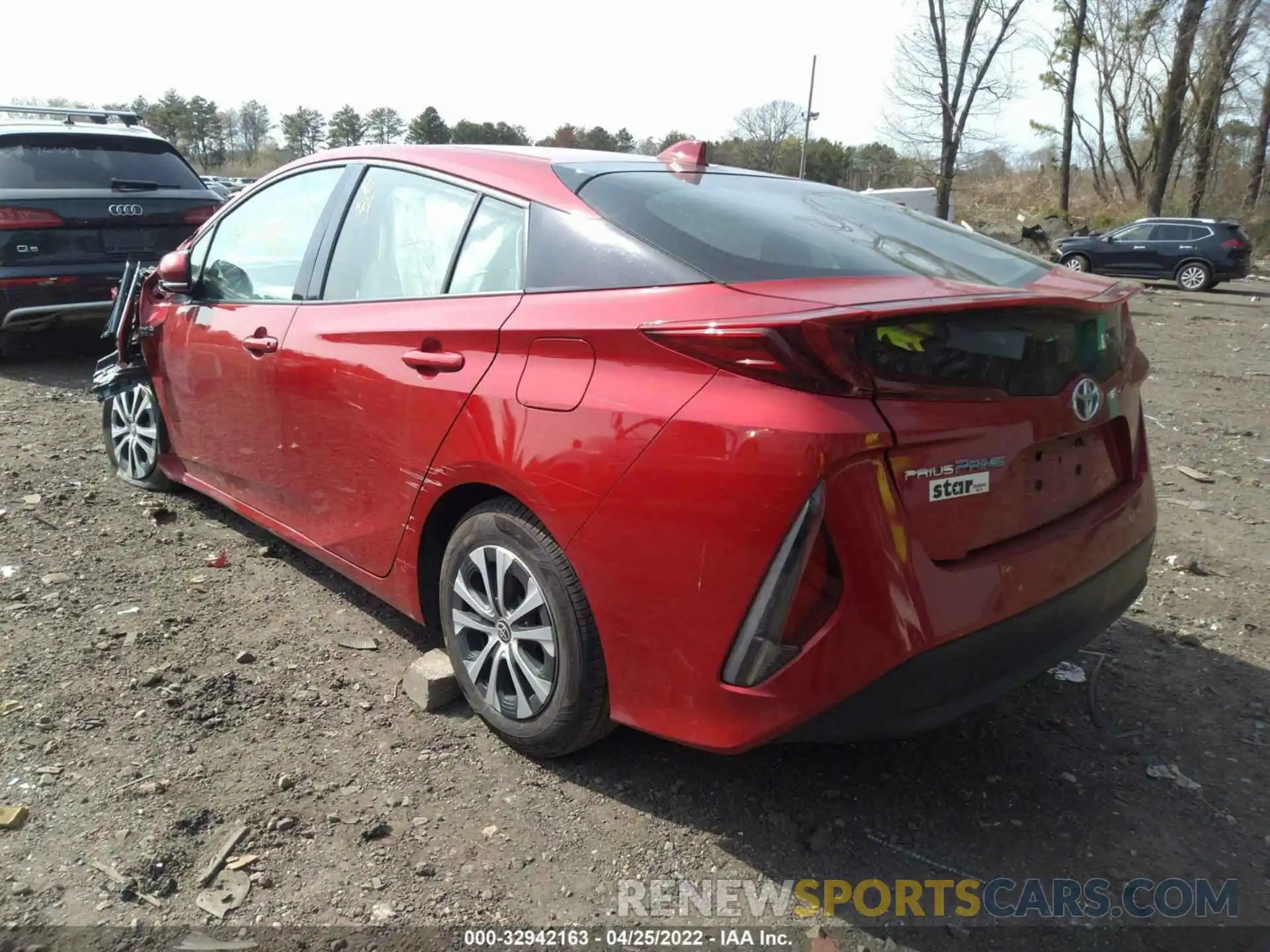 3 Photograph of a damaged car JTDKARFP1L3132007 TOYOTA PRIUS PRIME 2020