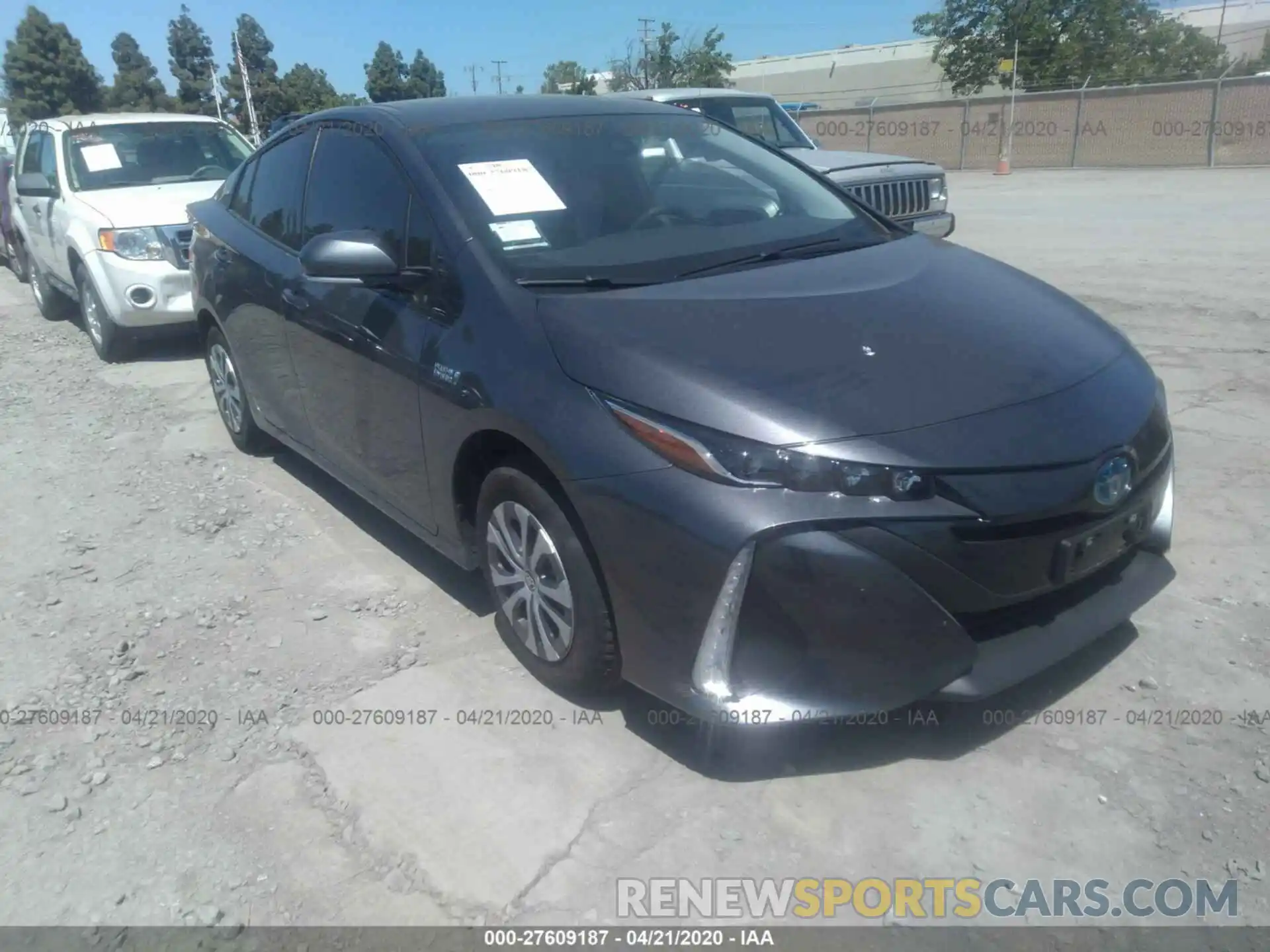 1 Photograph of a damaged car JTDKARFP1L3150555 TOYOTA PRIUS PRIME 2020