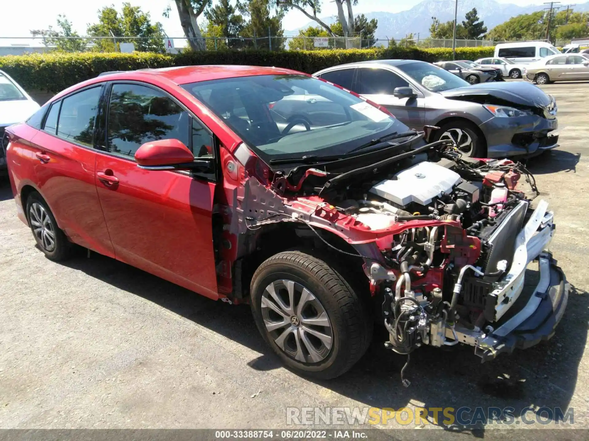 1 Photograph of a damaged car JTDKARFP2L3136678 TOYOTA PRIUS PRIME 2020