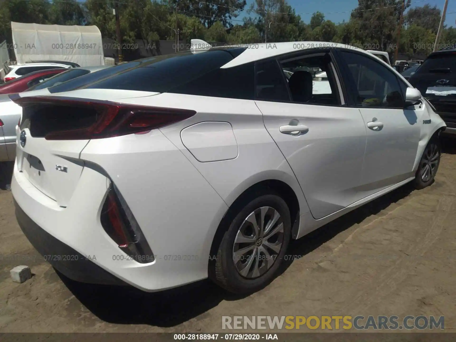 4 Photograph of a damaged car JTDKARFP2L3143341 TOYOTA PRIUS PRIME 2020