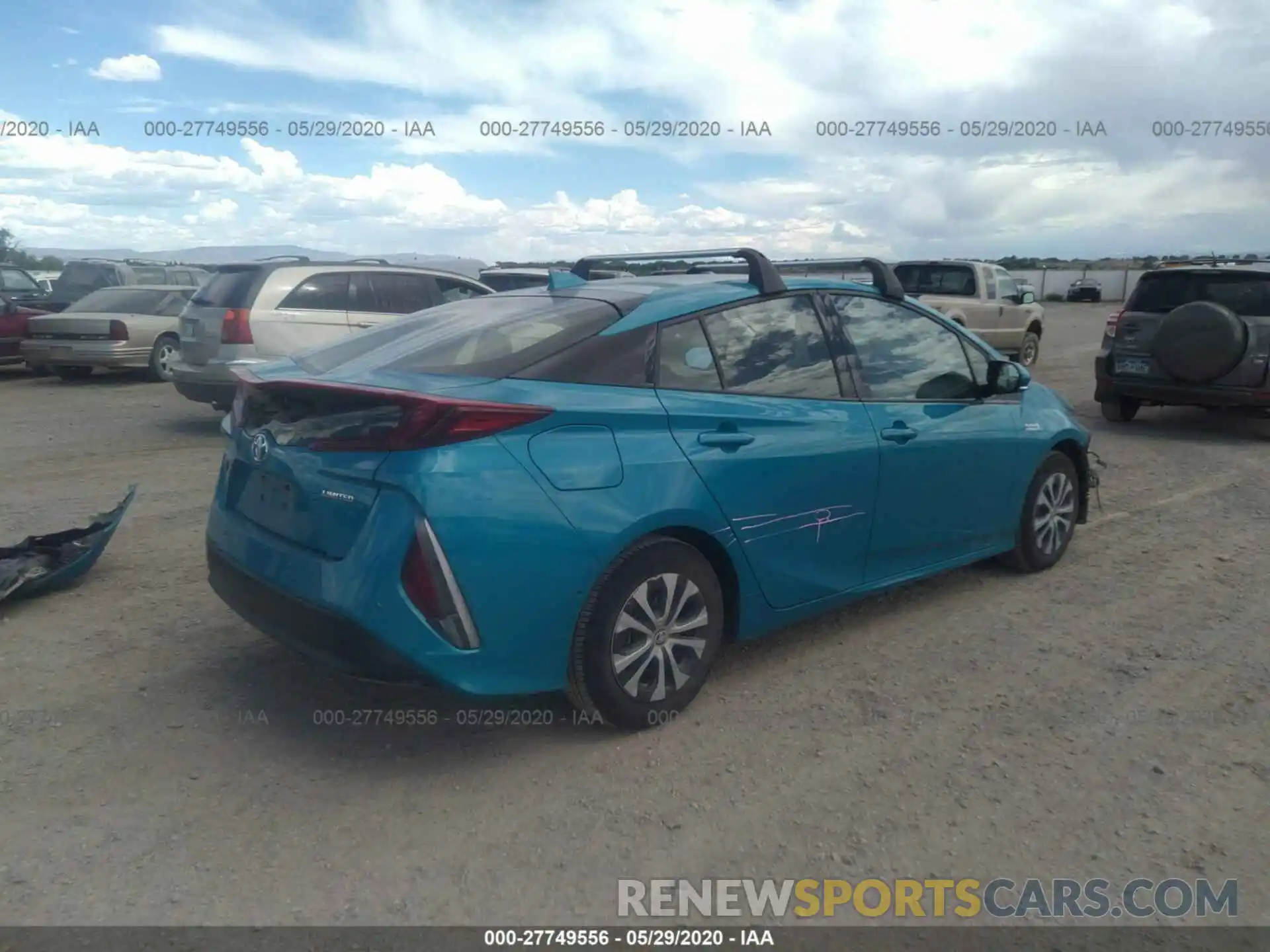 4 Фотография поврежденного автомобиля JTDKARFP3L3127360 TOYOTA PRIUS PRIME 2020