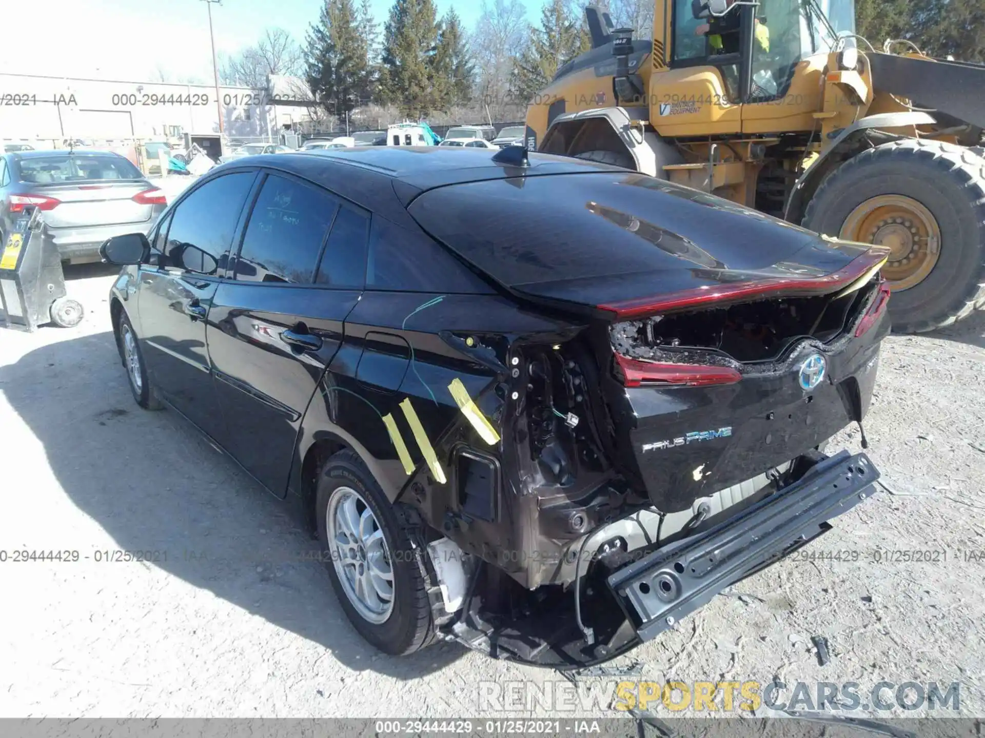 3 Фотография поврежденного автомобиля JTDKARFP3L3158270 TOYOTA PRIUS PRIME 2020