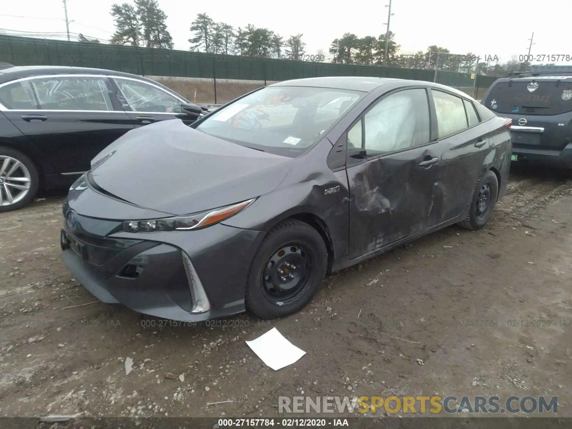 2 Фотография поврежденного автомобиля JTDKARFP4L3120983 TOYOTA PRIUS PRIME 2020