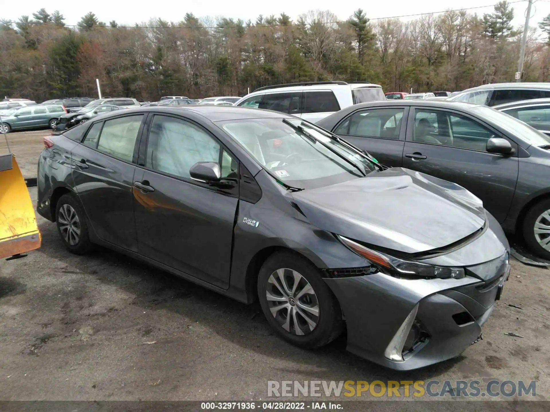 1 Photograph of a damaged car JTDKARFP4L3140814 TOYOTA PRIUS PRIME 2020