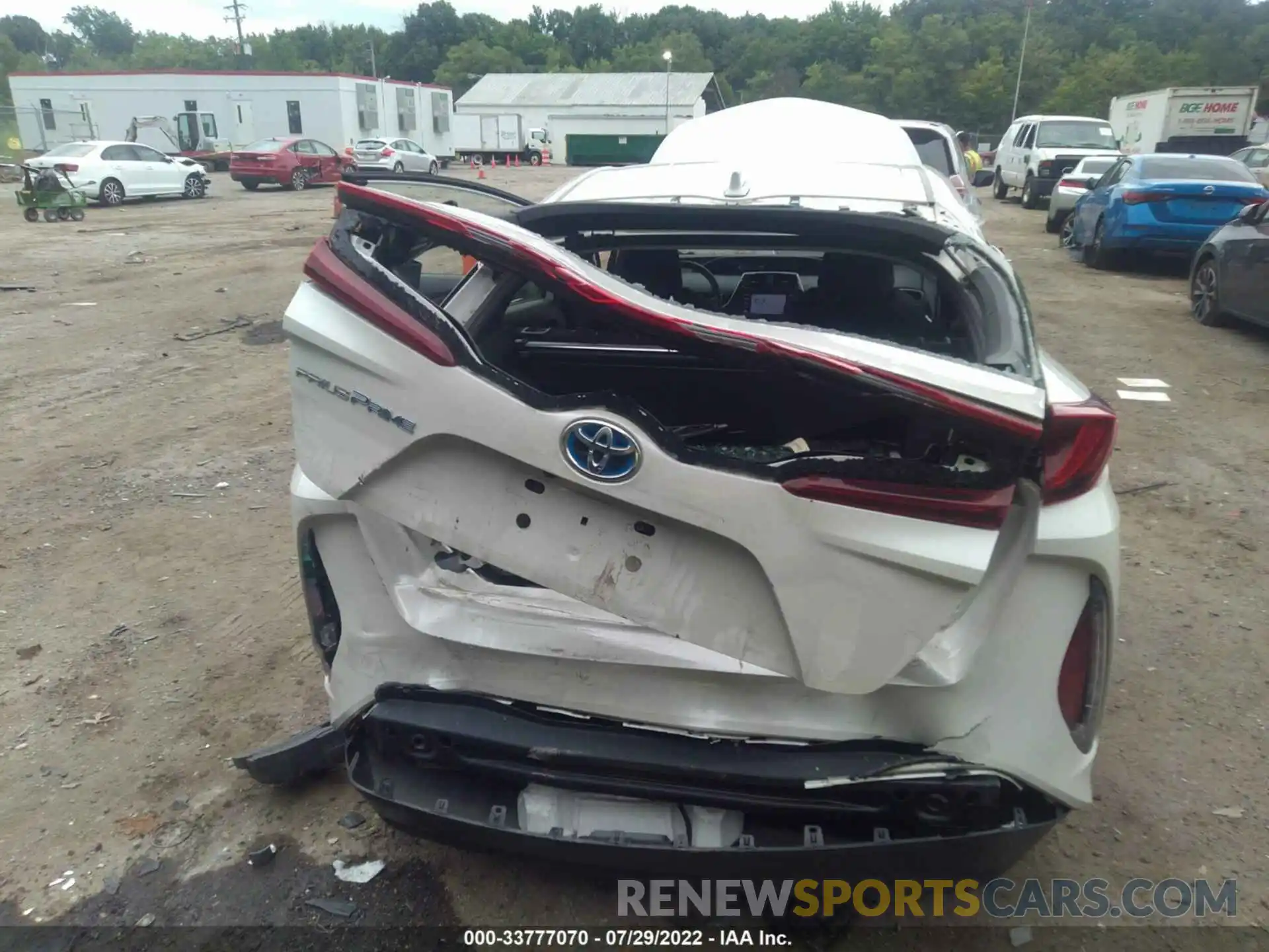 6 Photograph of a damaged car JTDKARFP4L3154325 TOYOTA PRIUS PRIME 2020