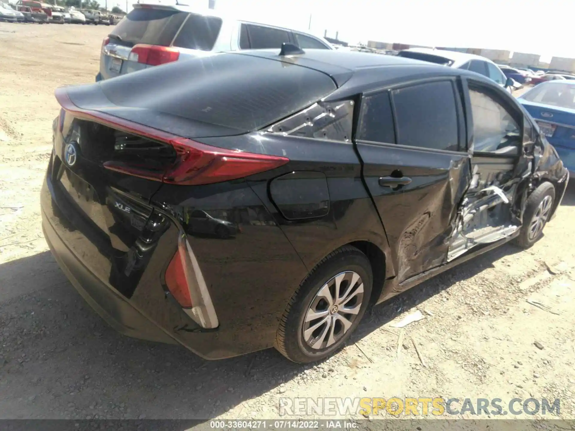 4 Photograph of a damaged car JTDKARFP4L3160304 TOYOTA PRIUS PRIME 2020