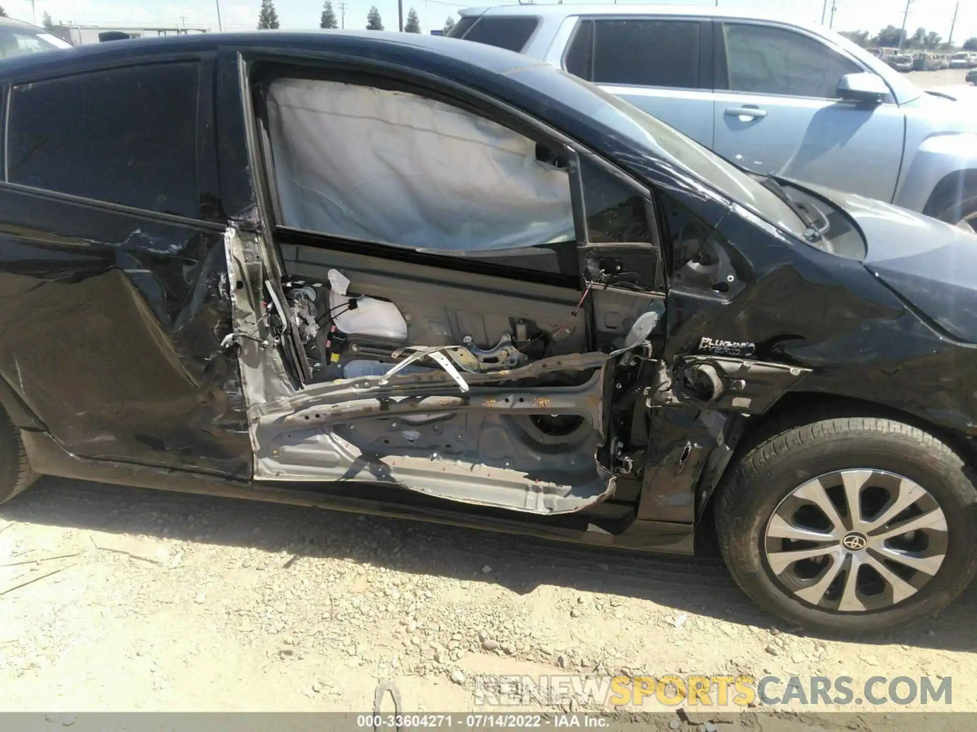 6 Photograph of a damaged car JTDKARFP4L3160304 TOYOTA PRIUS PRIME 2020