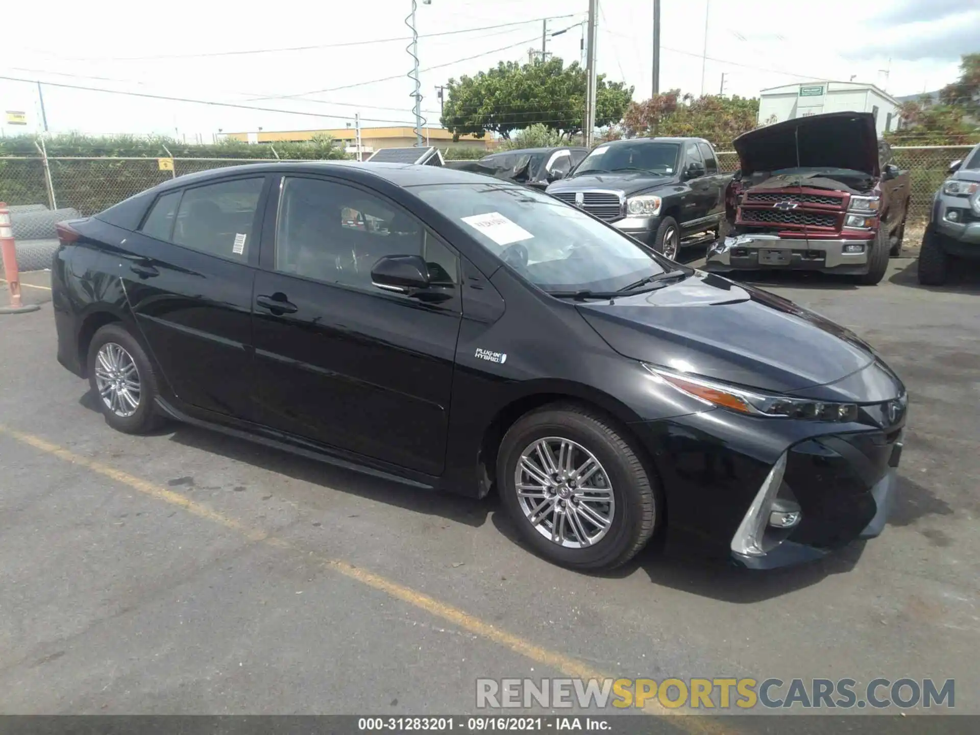 1 Photograph of a damaged car JTDKARFP5L3140644 TOYOTA PRIUS PRIME 2020