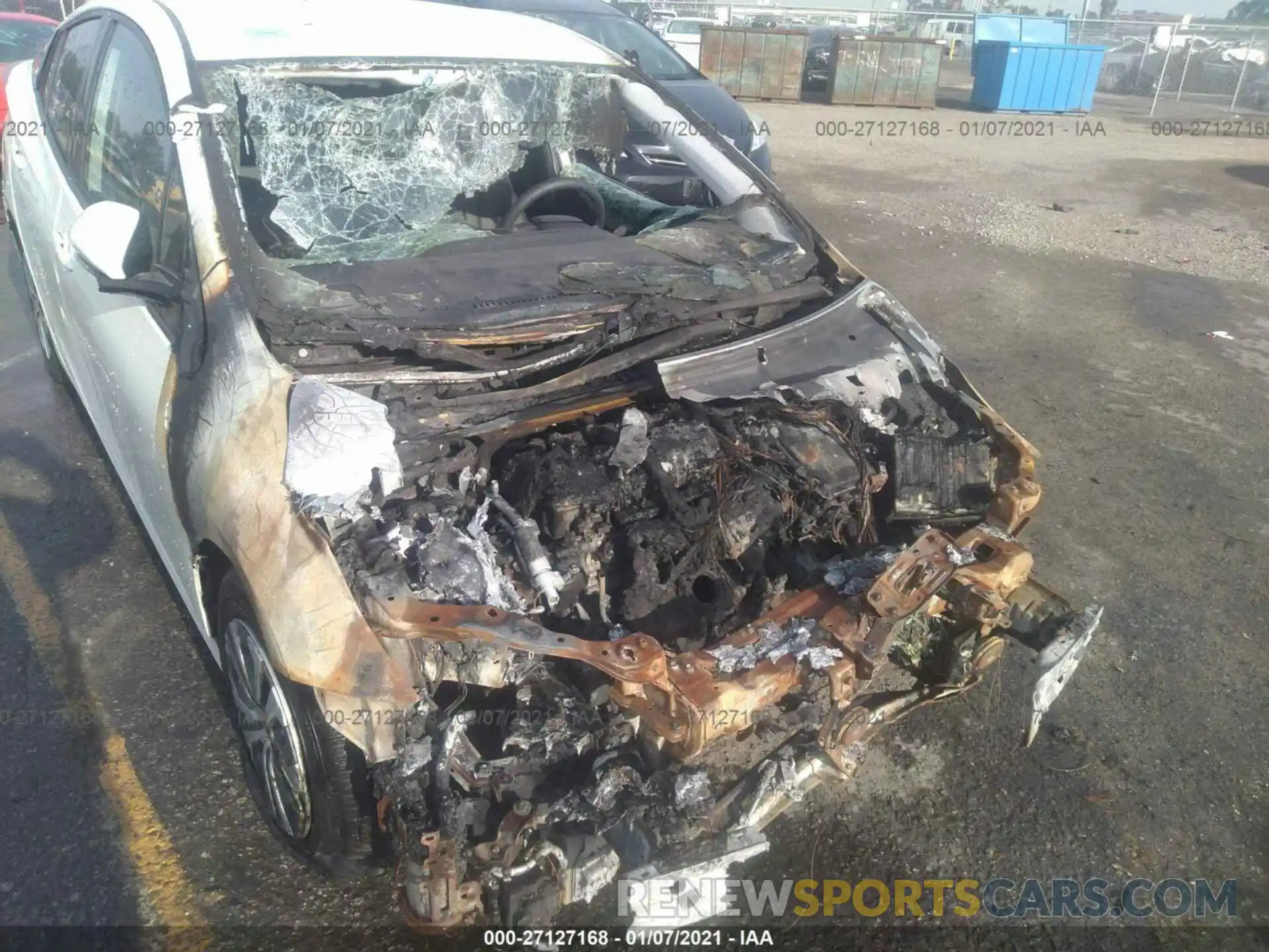 6 Фотография поврежденного автомобиля JTDKARFP6L3137820 TOYOTA PRIUS PRIME 2020
