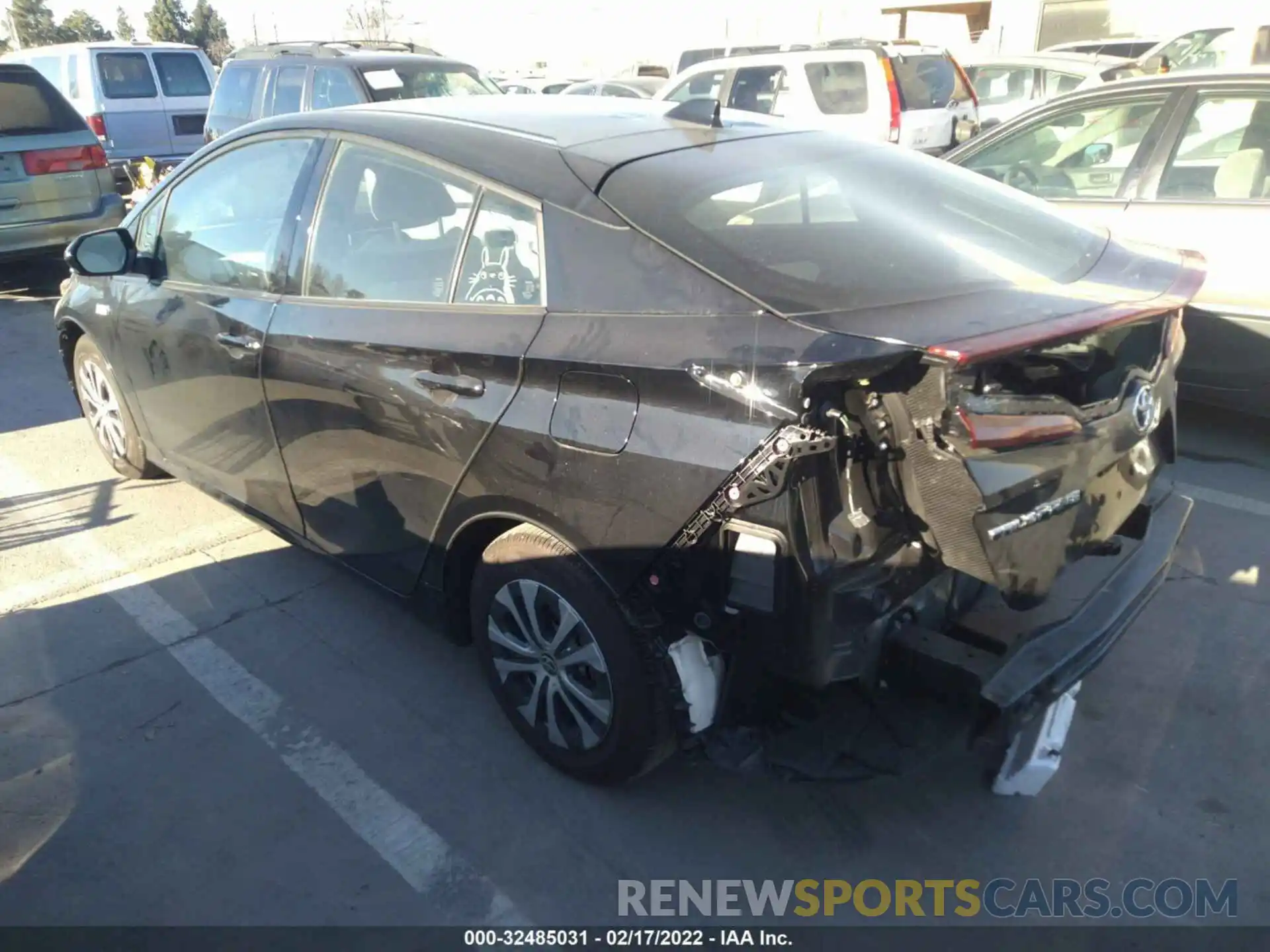 3 Photograph of a damaged car JTDKARFP6L3145366 TOYOTA PRIUS PRIME 2020