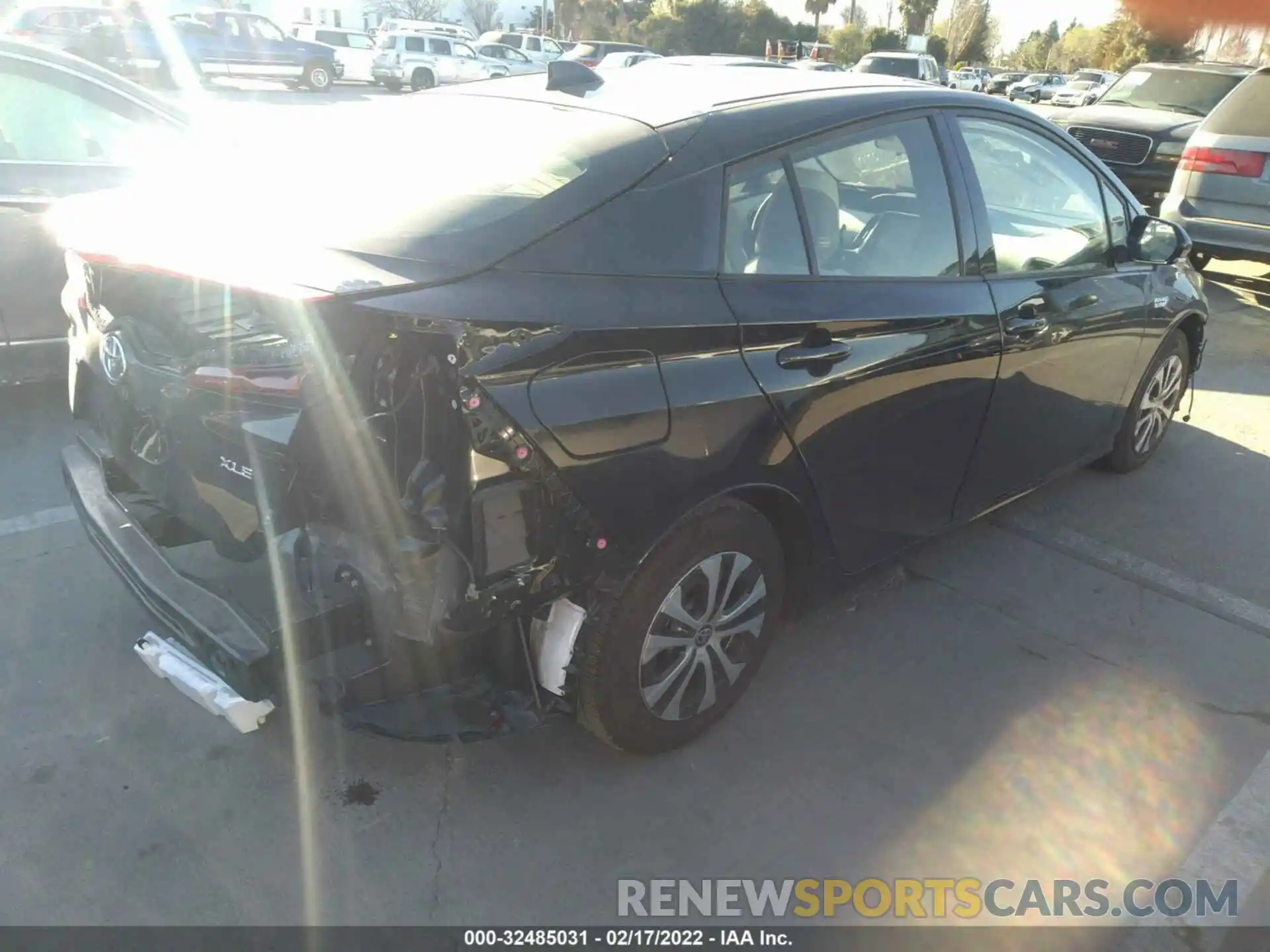 4 Photograph of a damaged car JTDKARFP6L3145366 TOYOTA PRIUS PRIME 2020