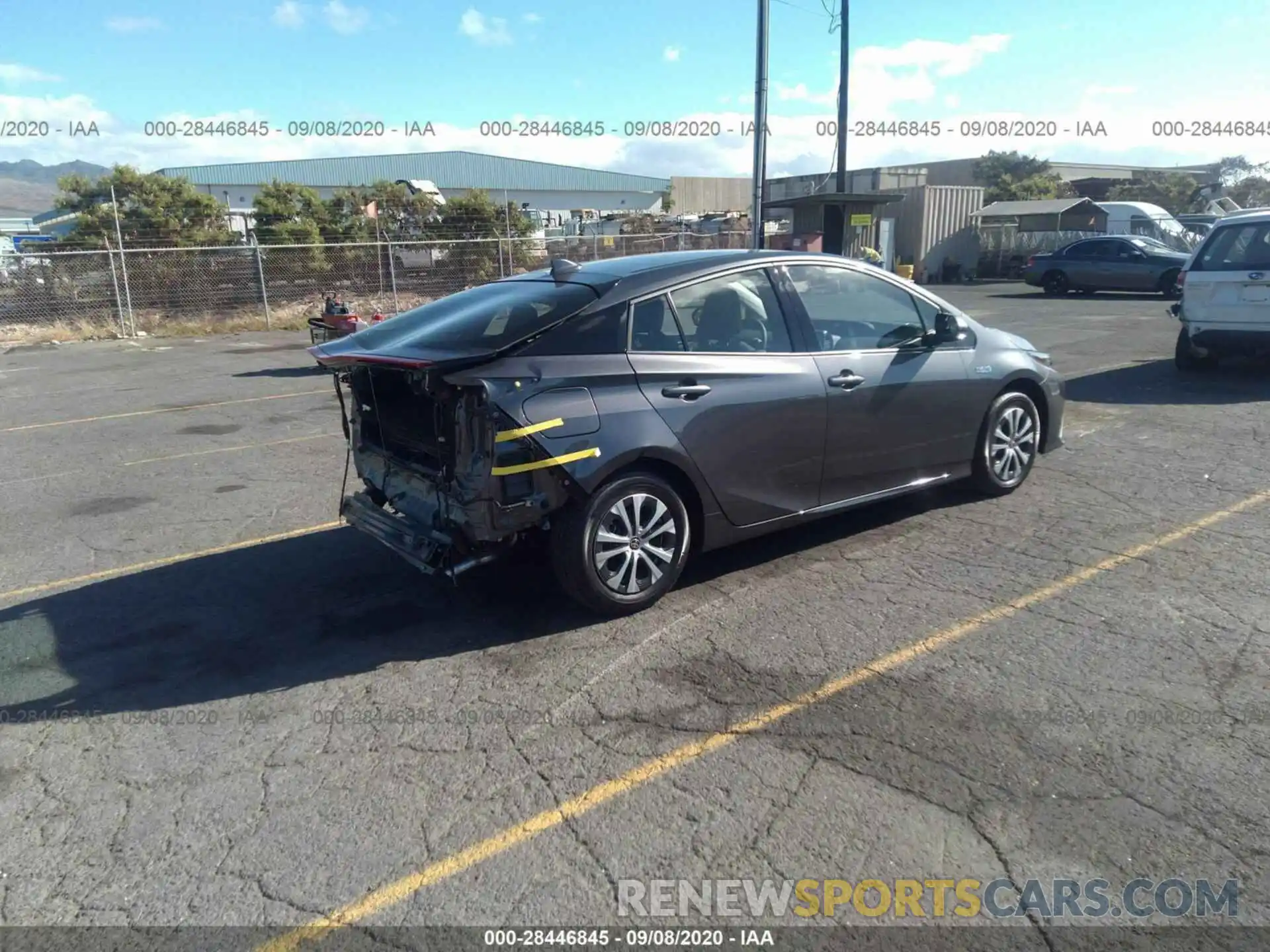 4 Photograph of a damaged car JTDKARFP7L3150236 TOYOTA PRIUS PRIME 2020