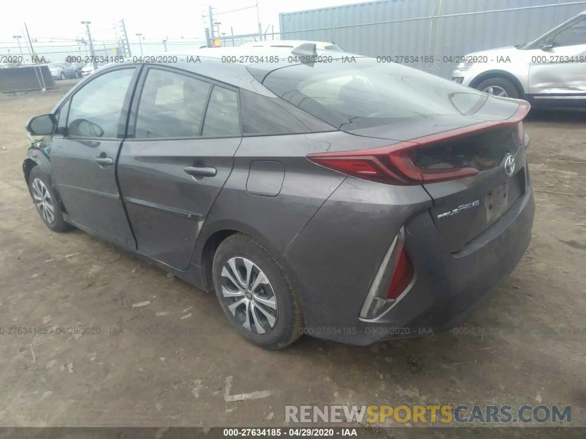 3 Фотография поврежденного автомобиля JTDKARFP8L3136751 TOYOTA PRIUS PRIME 2020