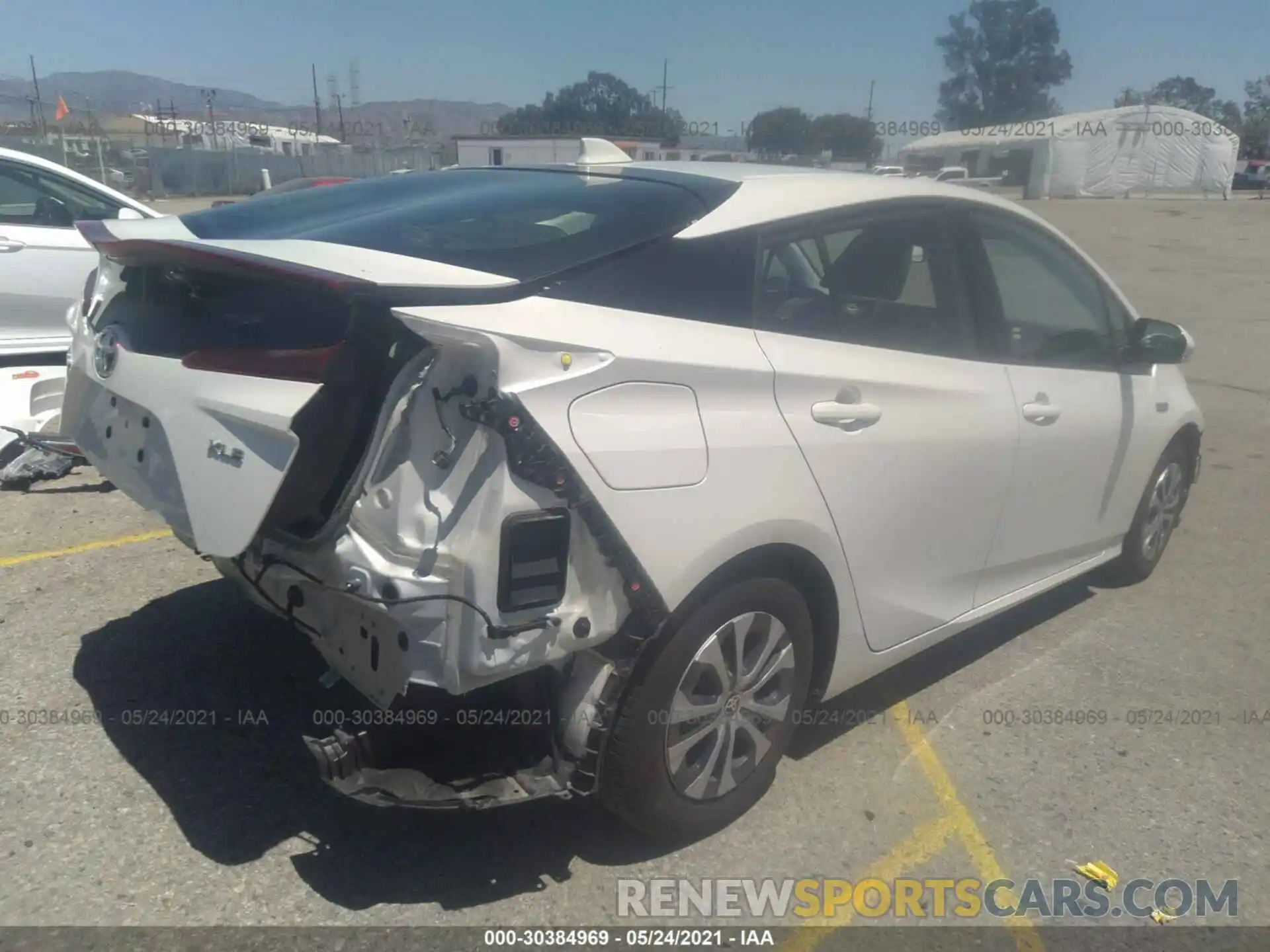 4 Photograph of a damaged car JTDKARFP8L3139164 TOYOTA PRIUS PRIME 2020