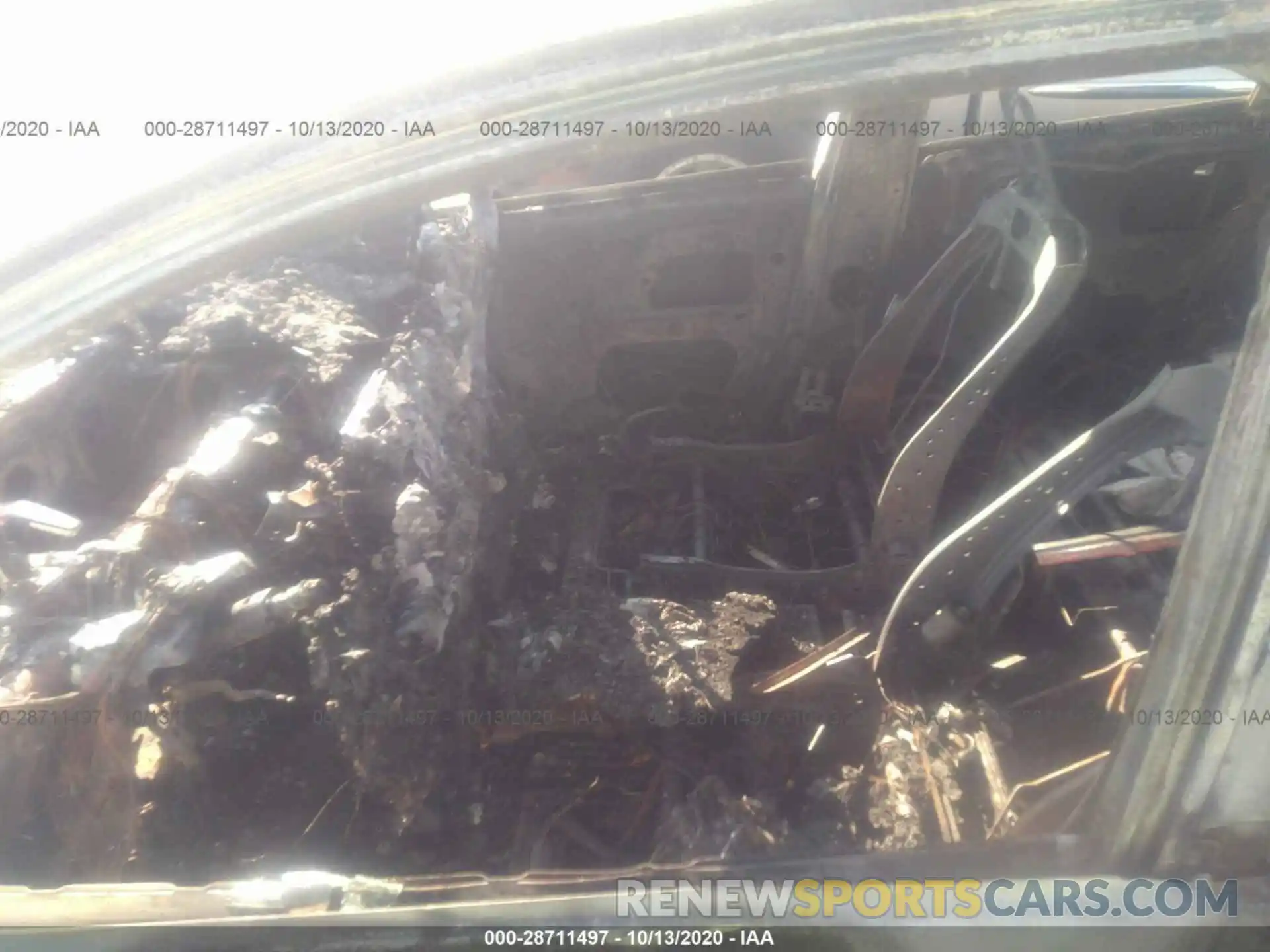 5 Photograph of a damaged car JTDKARFP8L3145983 TOYOTA PRIUS PRIME 2020