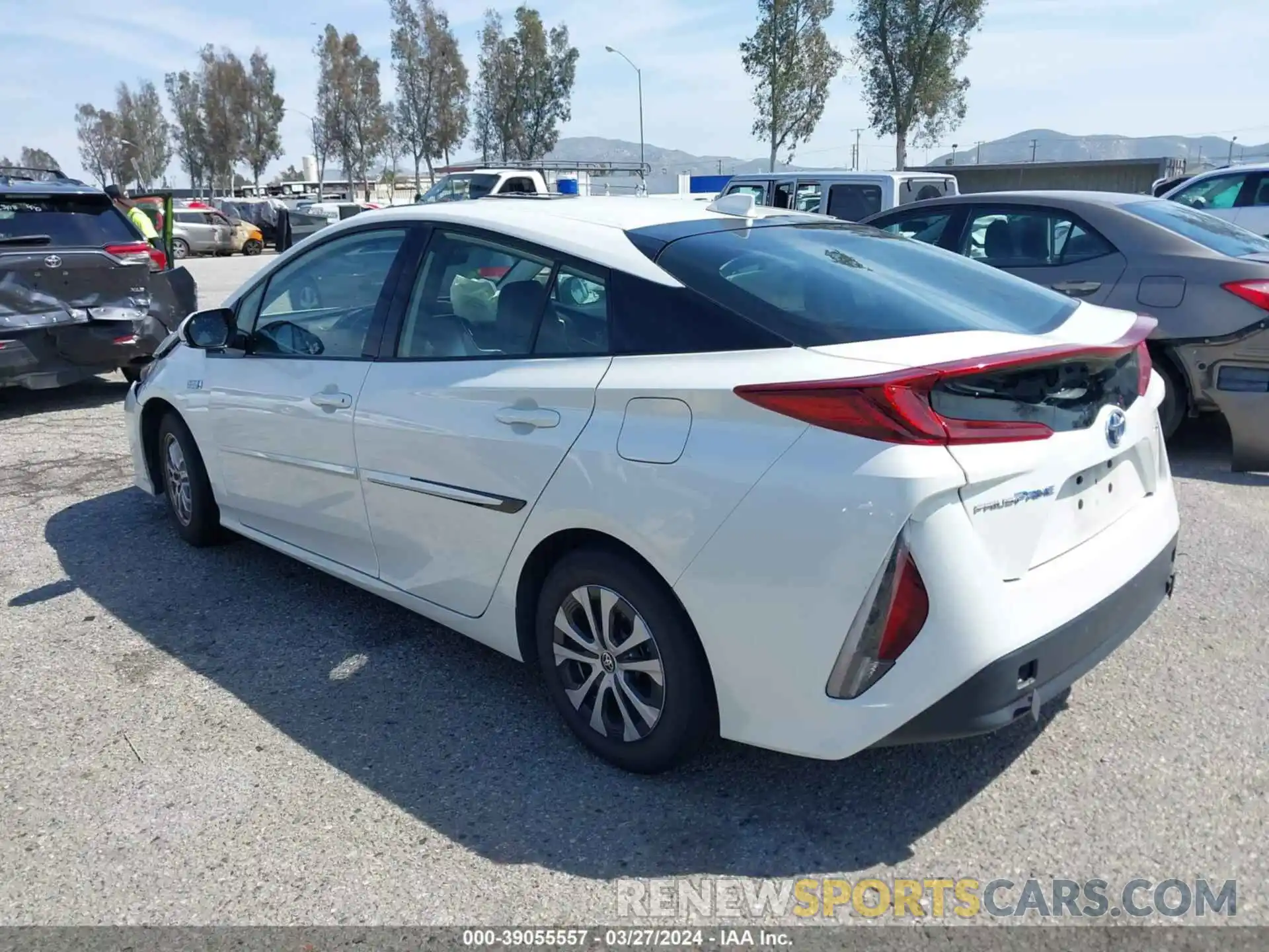 3 Photograph of a damaged car JTDKARFP8L3154568 TOYOTA PRIUS PRIME 2020