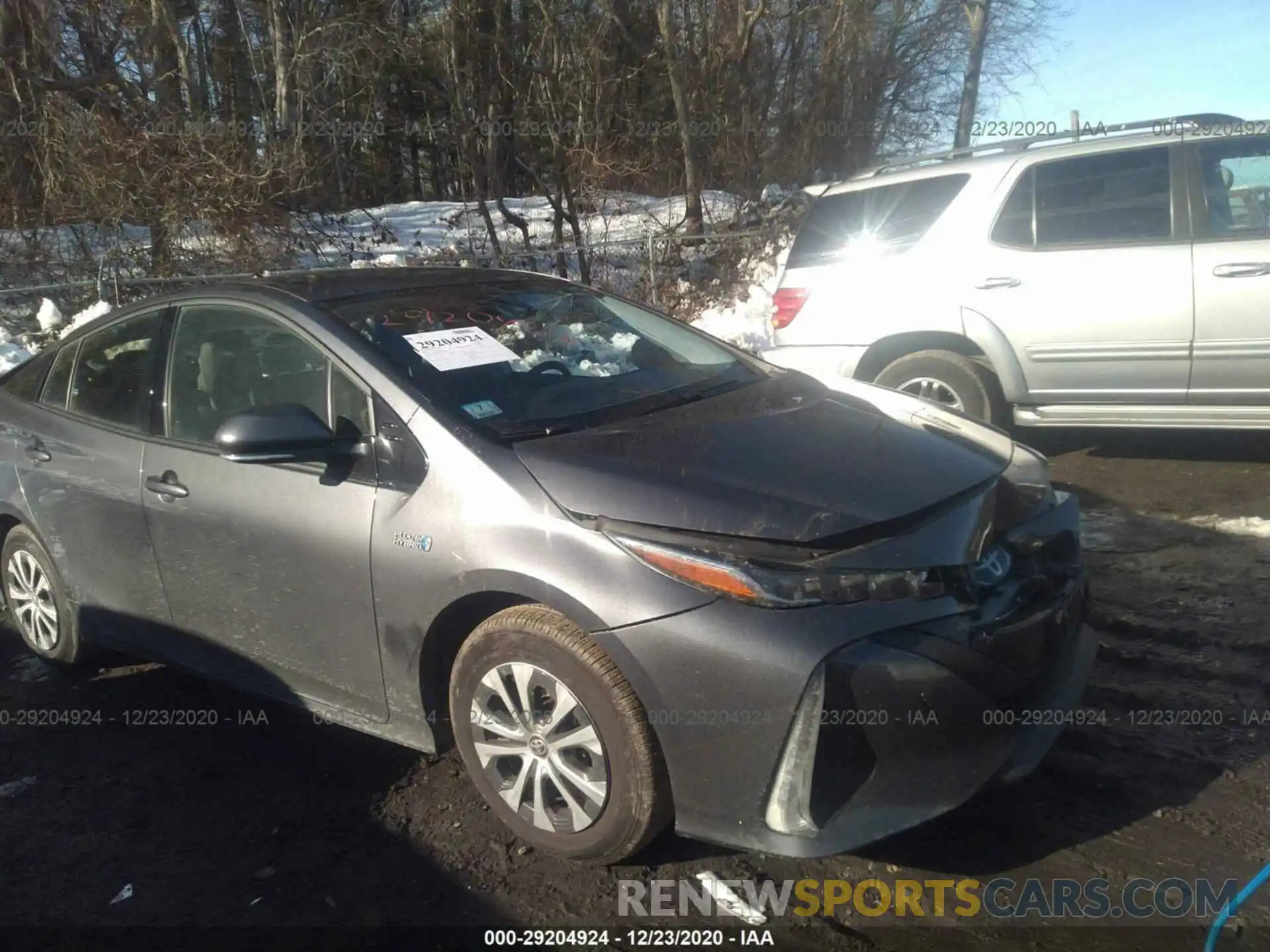 1 Photograph of a damaged car JTDKARFP9L3158368 TOYOTA PRIUS PRIME 2020