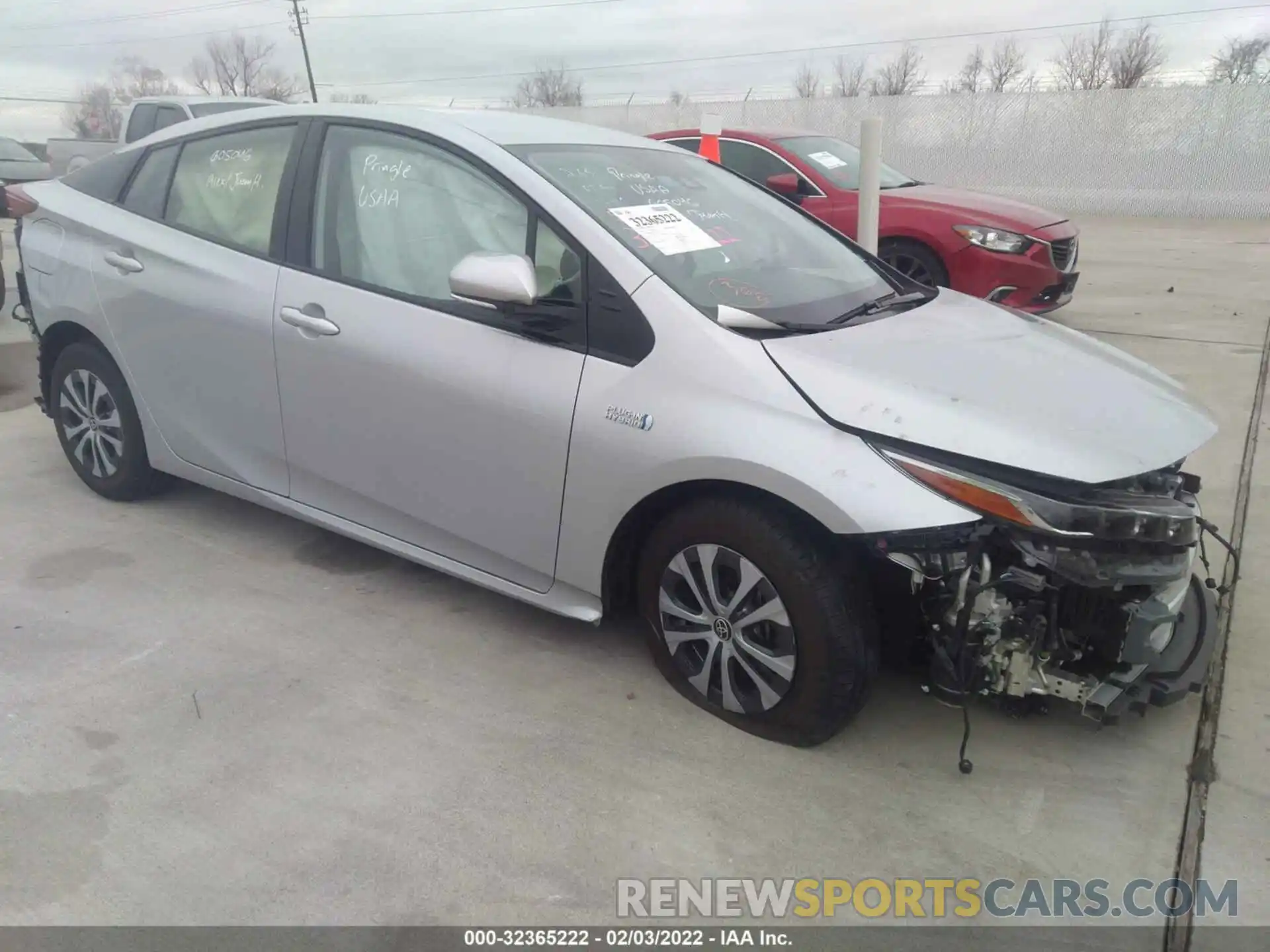 1 Photograph of a damaged car JTDKARFPXL3137559 TOYOTA PRIUS PRIME 2020