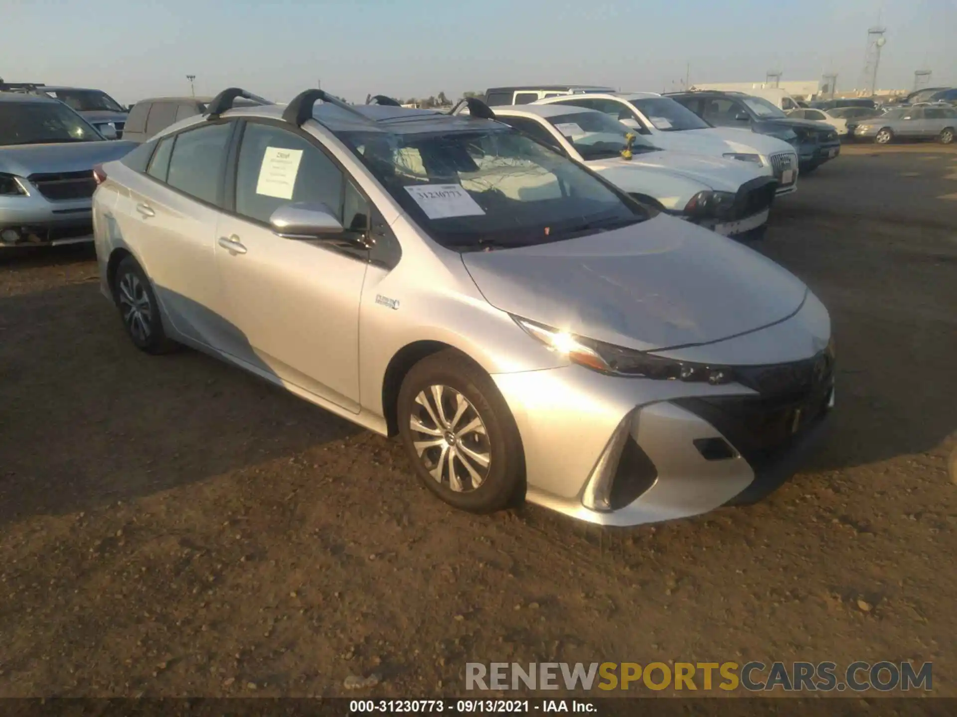 1 Photograph of a damaged car JTDKARFPXL3142633 TOYOTA PRIUS PRIME 2020