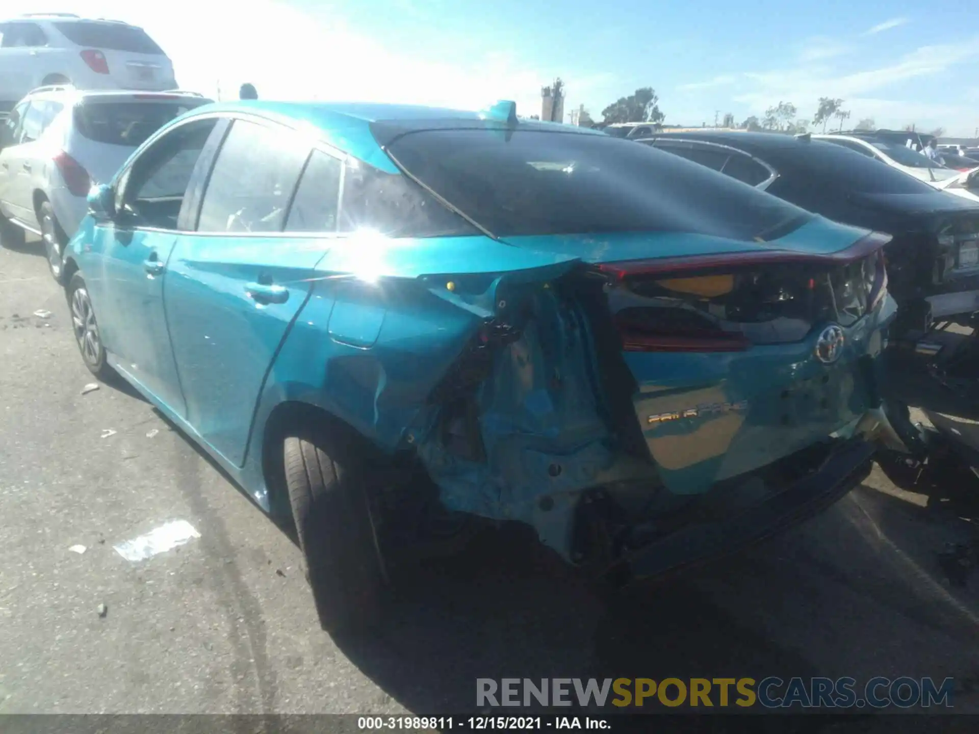 3 Photograph of a damaged car JTDKARFPXL3143538 TOYOTA PRIUS PRIME 2020