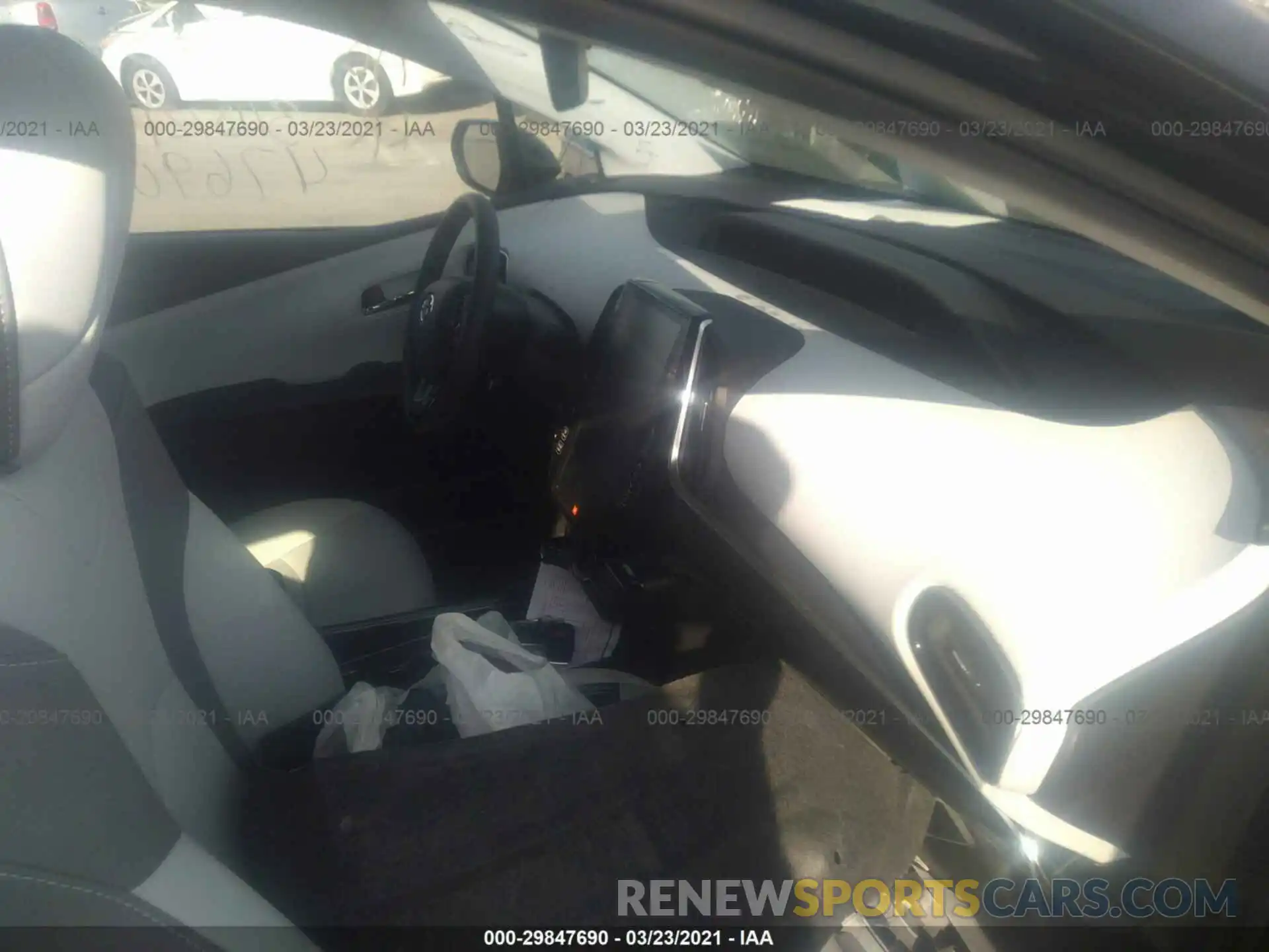 5 Фотография поврежденного автомобиля JTDKARFPXL3150649 TOYOTA PRIUS PRIME 2020