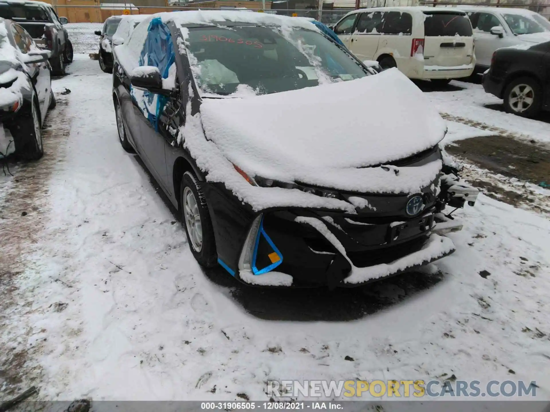 1 Photograph of a damaged car JTDKARFPXL3154149 TOYOTA PRIUS PRIME 2020