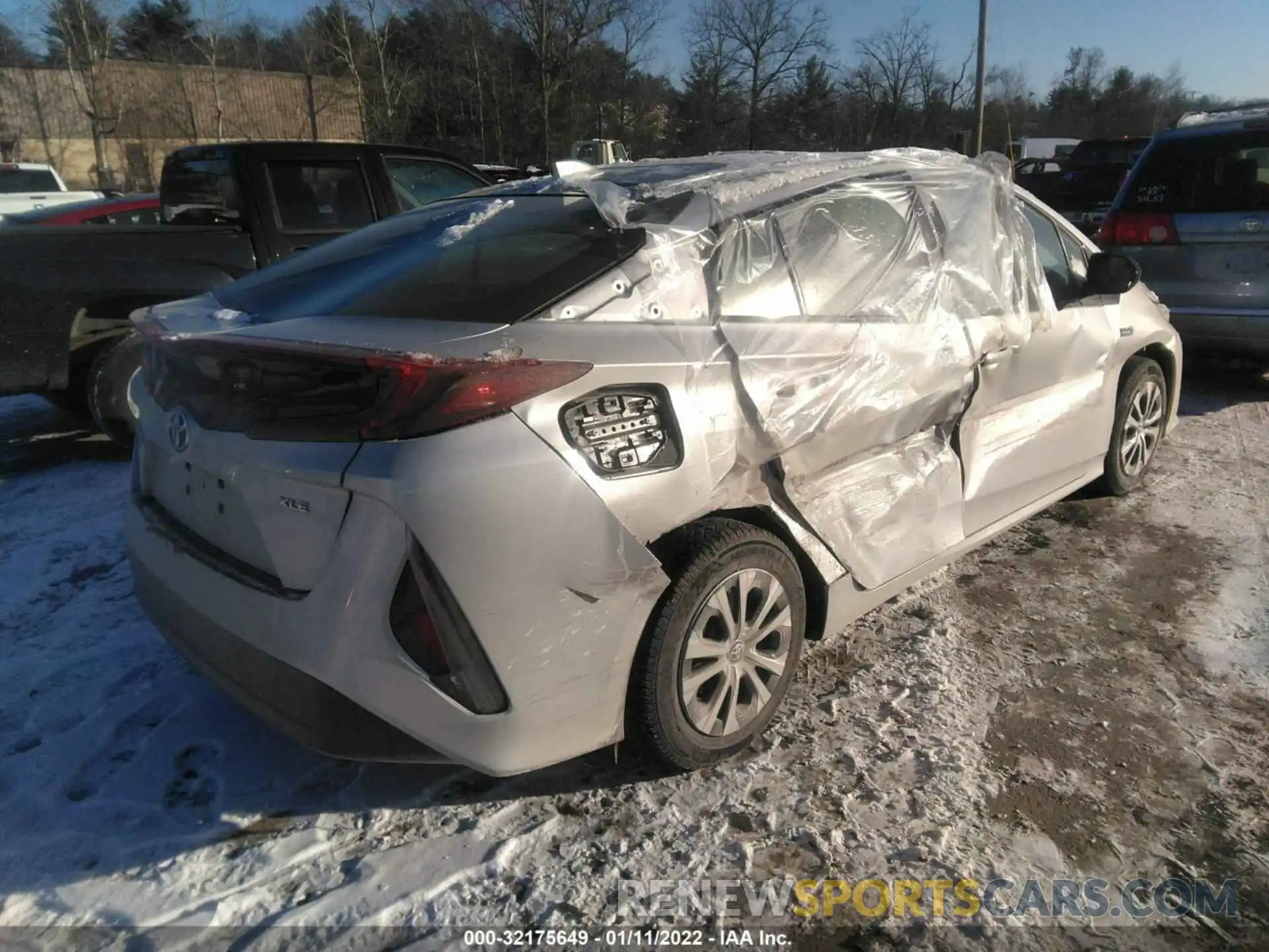 4 Фотография поврежденного автомобиля JTDKARFPXL3159822 TOYOTA PRIUS PRIME 2020