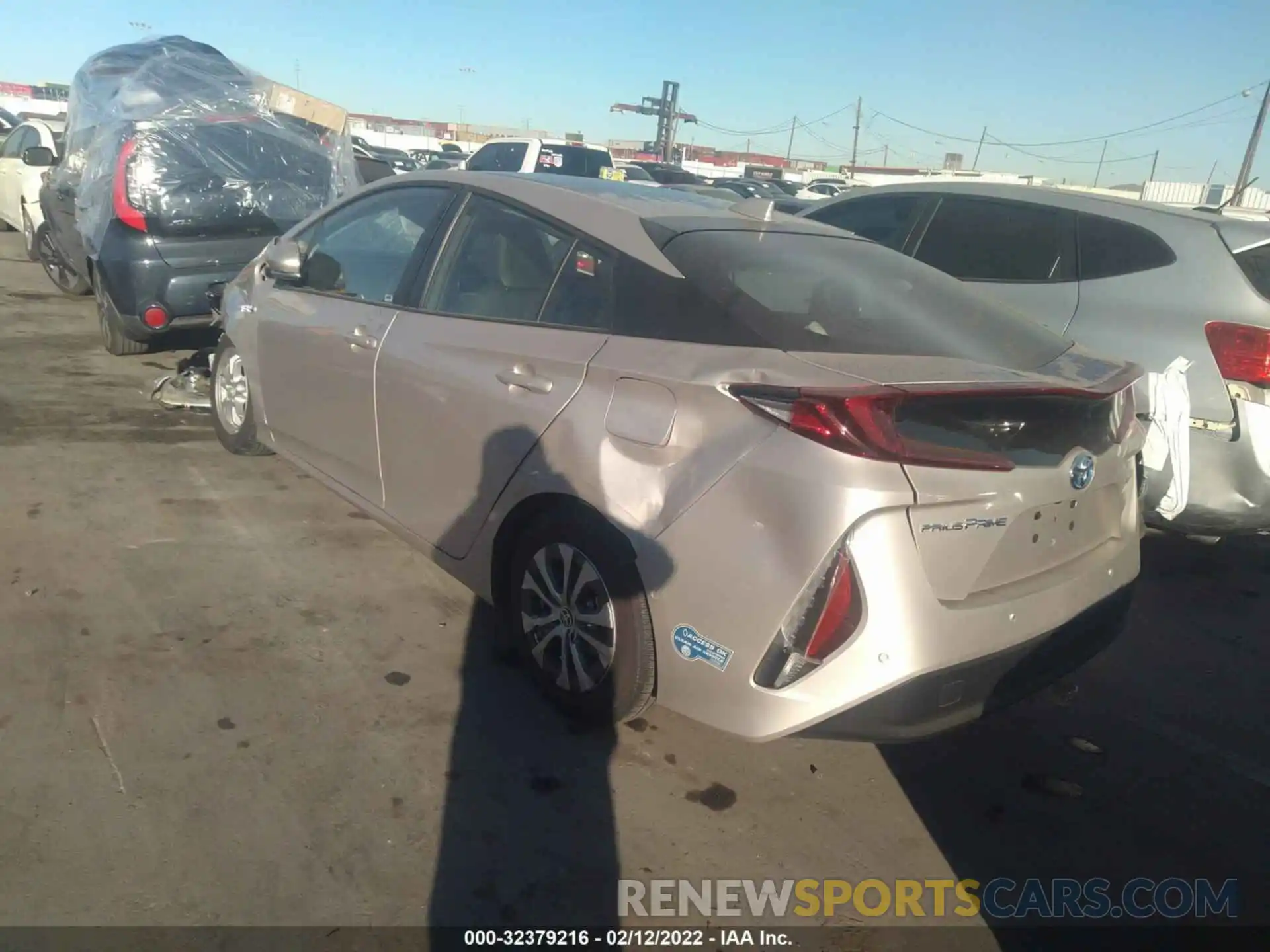 3 Photograph of a damaged car JTDKAMFP0M3190601 TOYOTA PRIUS PRIME 2021