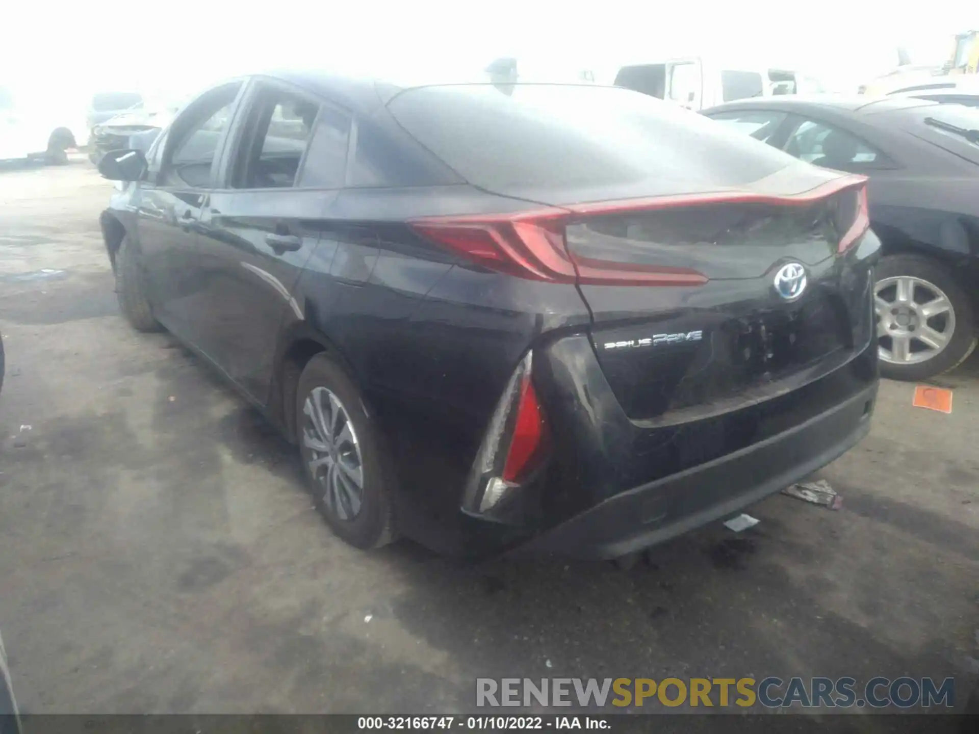 3 Photograph of a damaged car JTDKAMFP1M3171944 TOYOTA PRIUS PRIME 2021