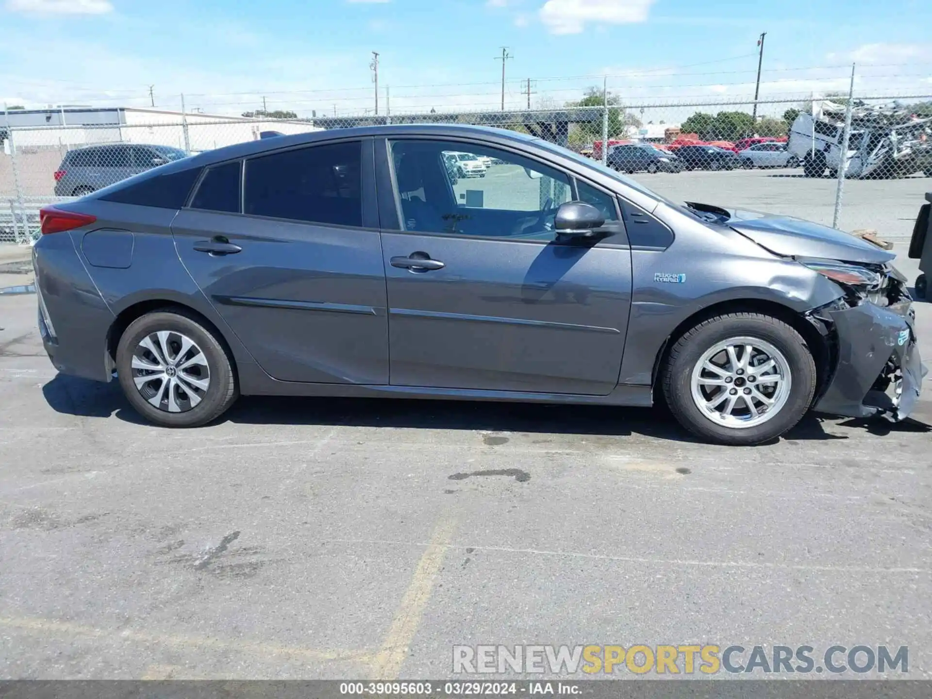 13 Photograph of a damaged car JTDKAMFP1M3187206 TOYOTA PRIUS PRIME 2021