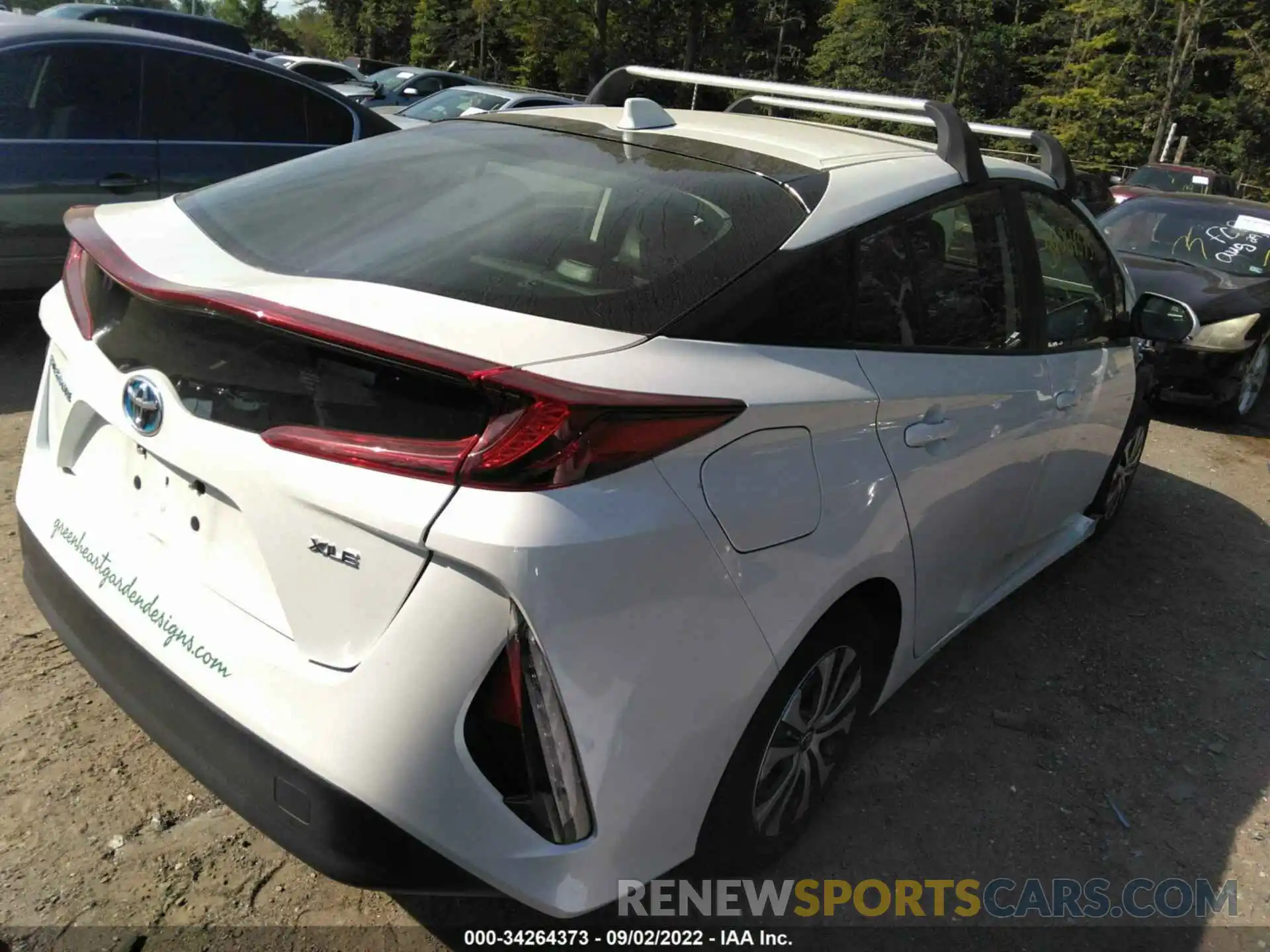 4 Photograph of a damaged car JTDKAMFP2M3168552 TOYOTA PRIUS PRIME 2021