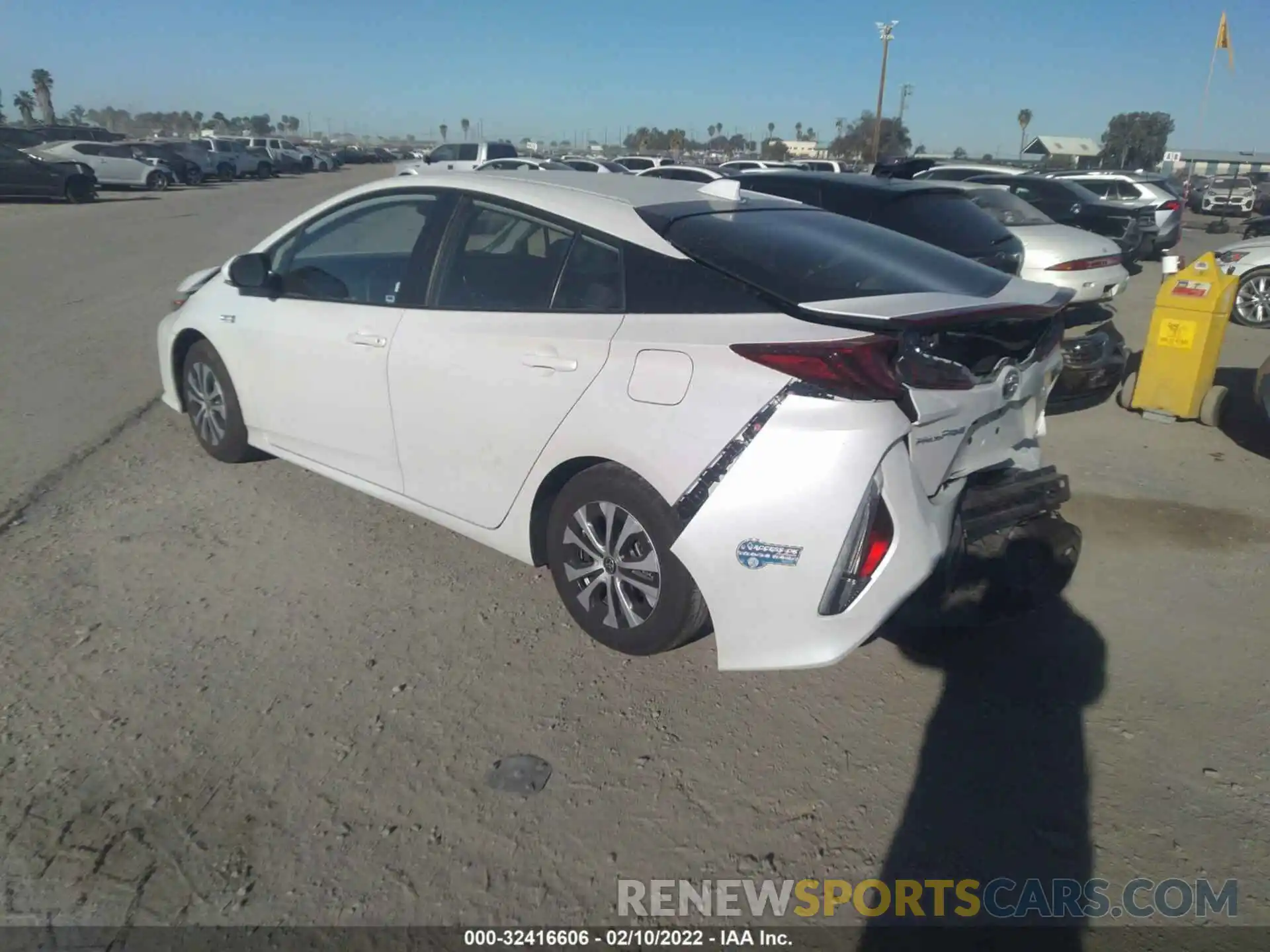 3 Photograph of a damaged car JTDKAMFP3M3168981 TOYOTA PRIUS PRIME 2021