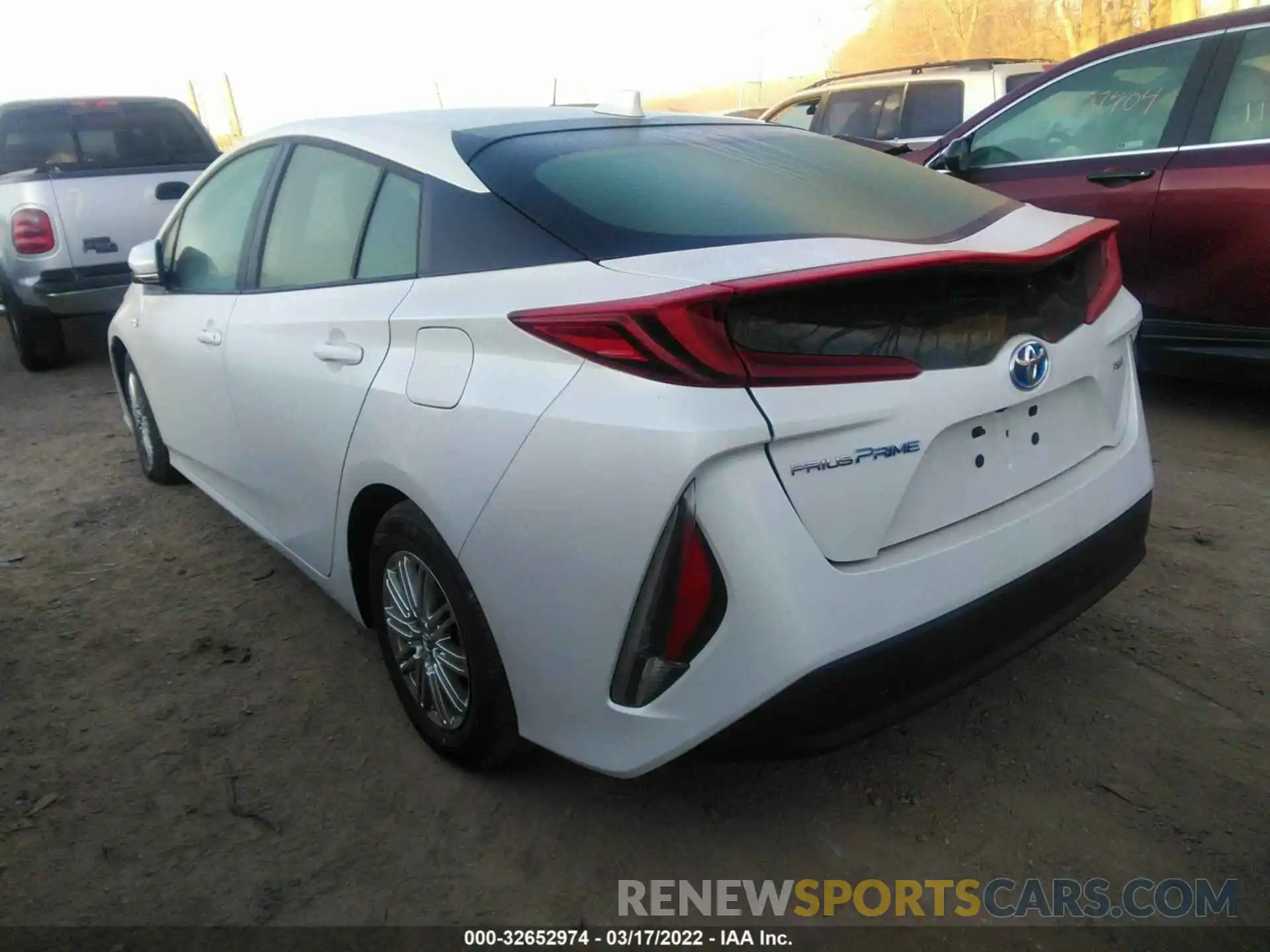 3 Photograph of a damaged car JTDKAMFP4M3190908 TOYOTA PRIUS PRIME 2021