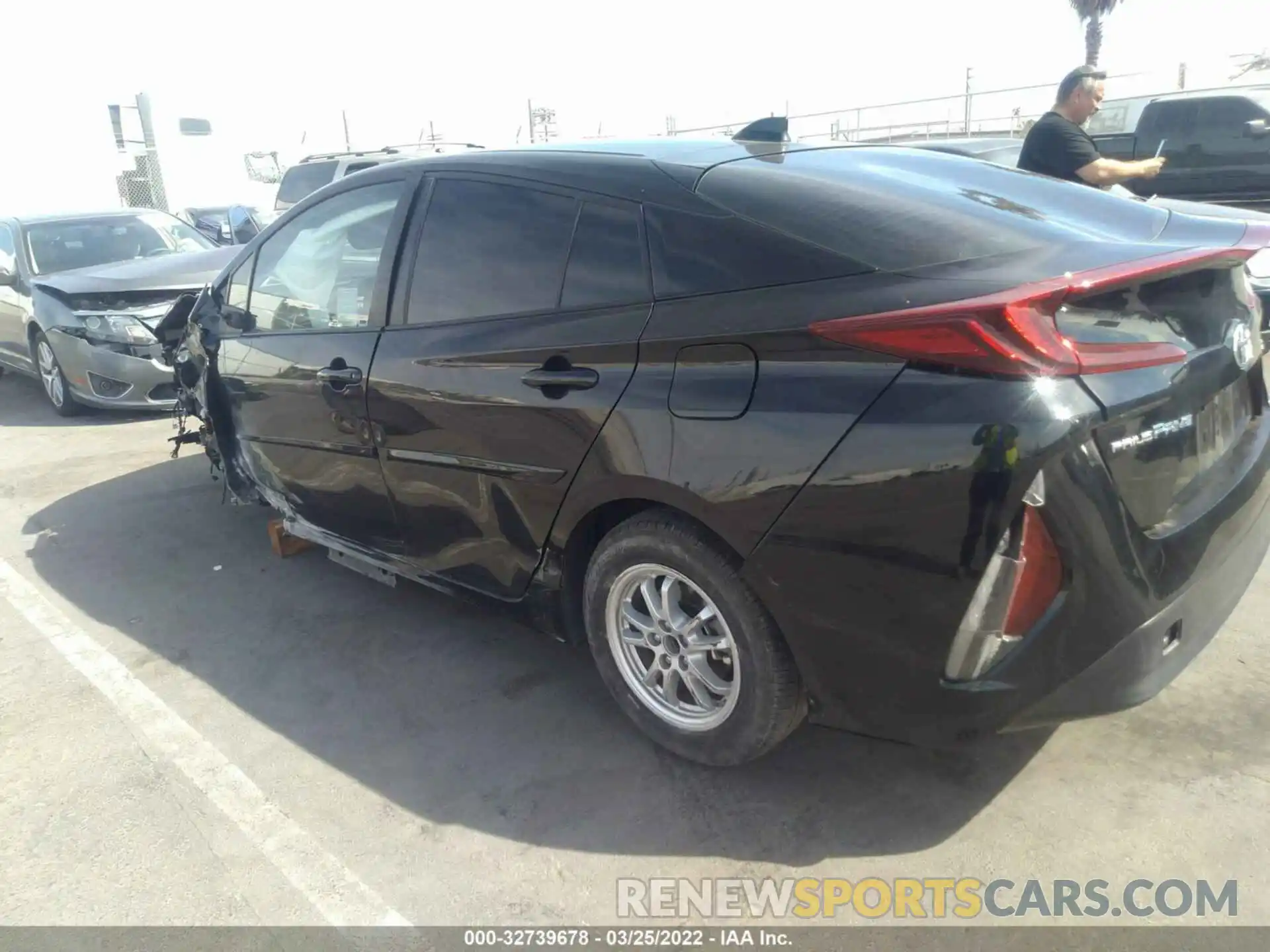 3 Photograph of a damaged car JTDKAMFP4M3195641 TOYOTA PRIUS PRIME 2021