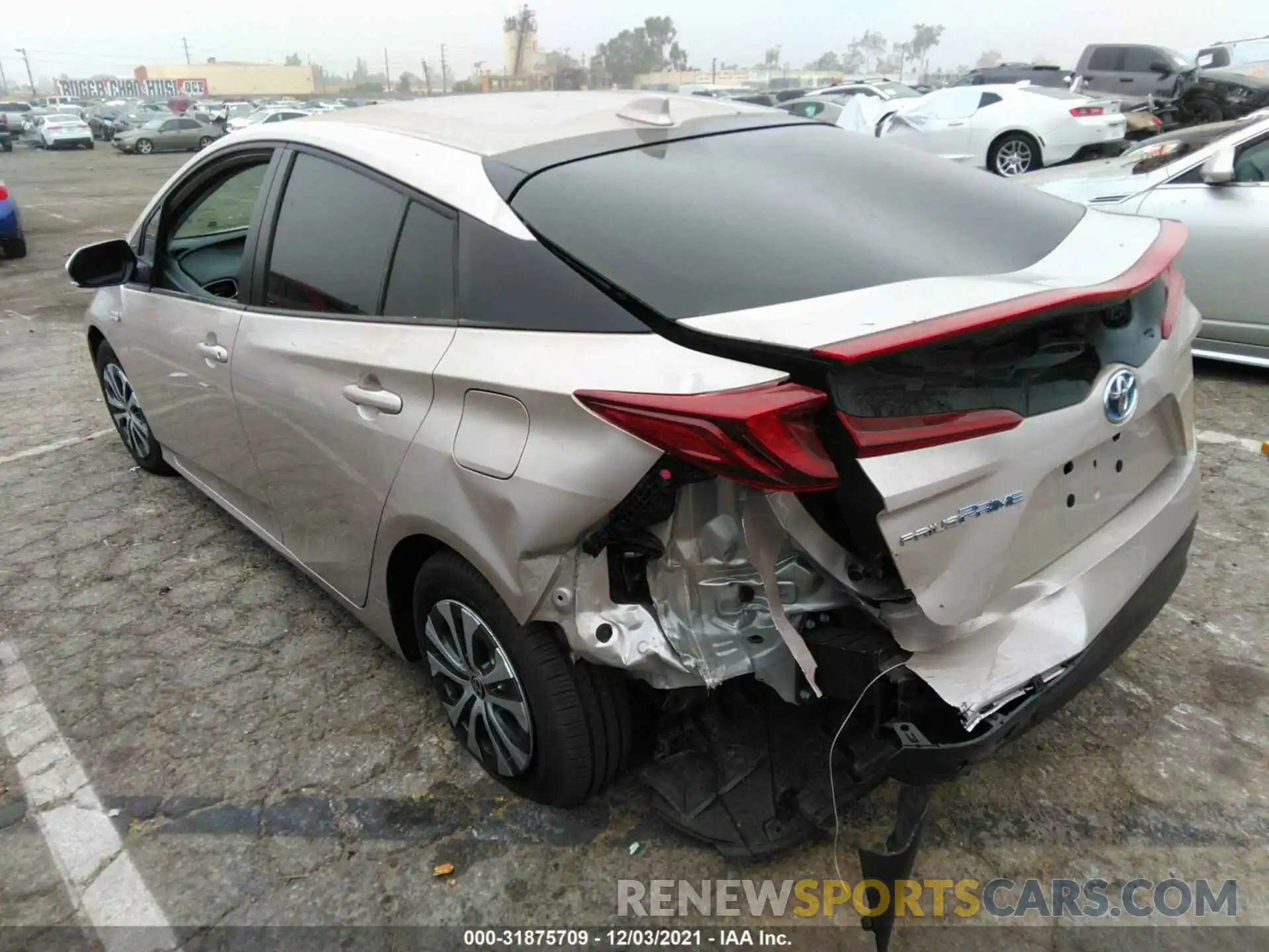 3 Photograph of a damaged car JTDKAMFP5M3172322 TOYOTA PRIUS PRIME 2021