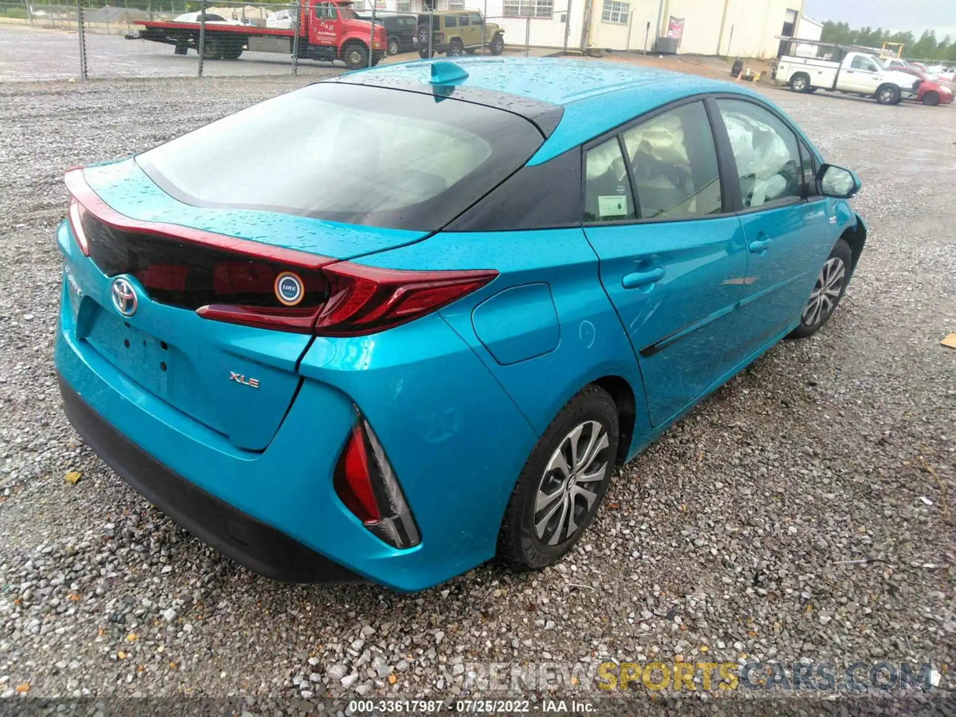 4 Photograph of a damaged car JTDKAMFP5M3187760 TOYOTA PRIUS PRIME 2021