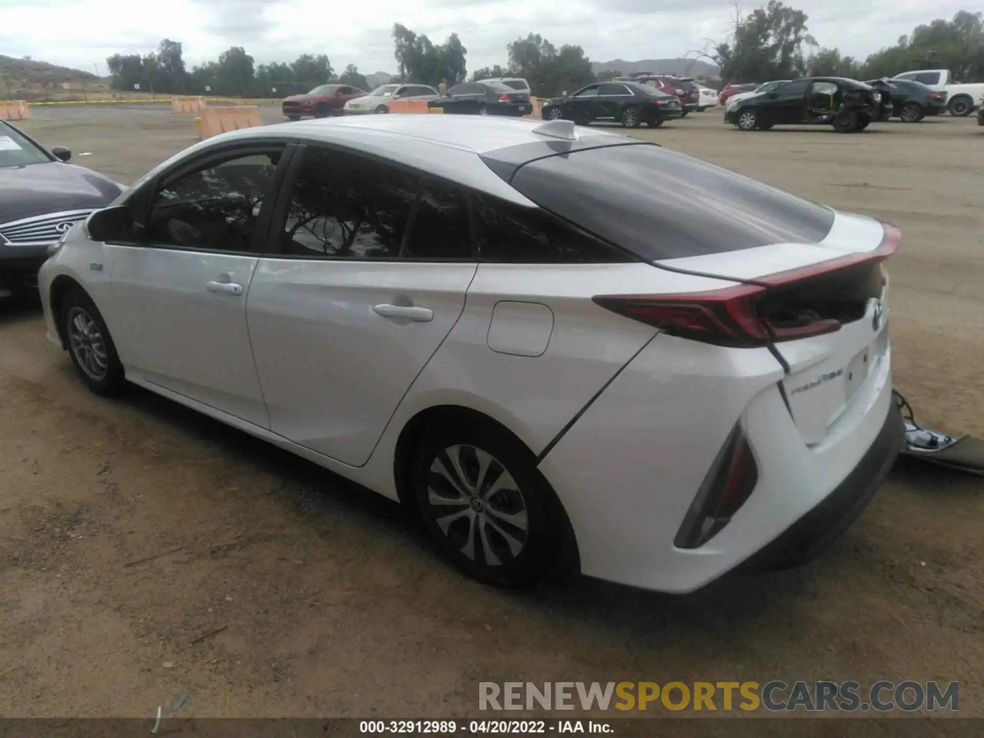 3 Photograph of a damaged car JTDKAMFP5M3193218 TOYOTA PRIUS PRIME 2021