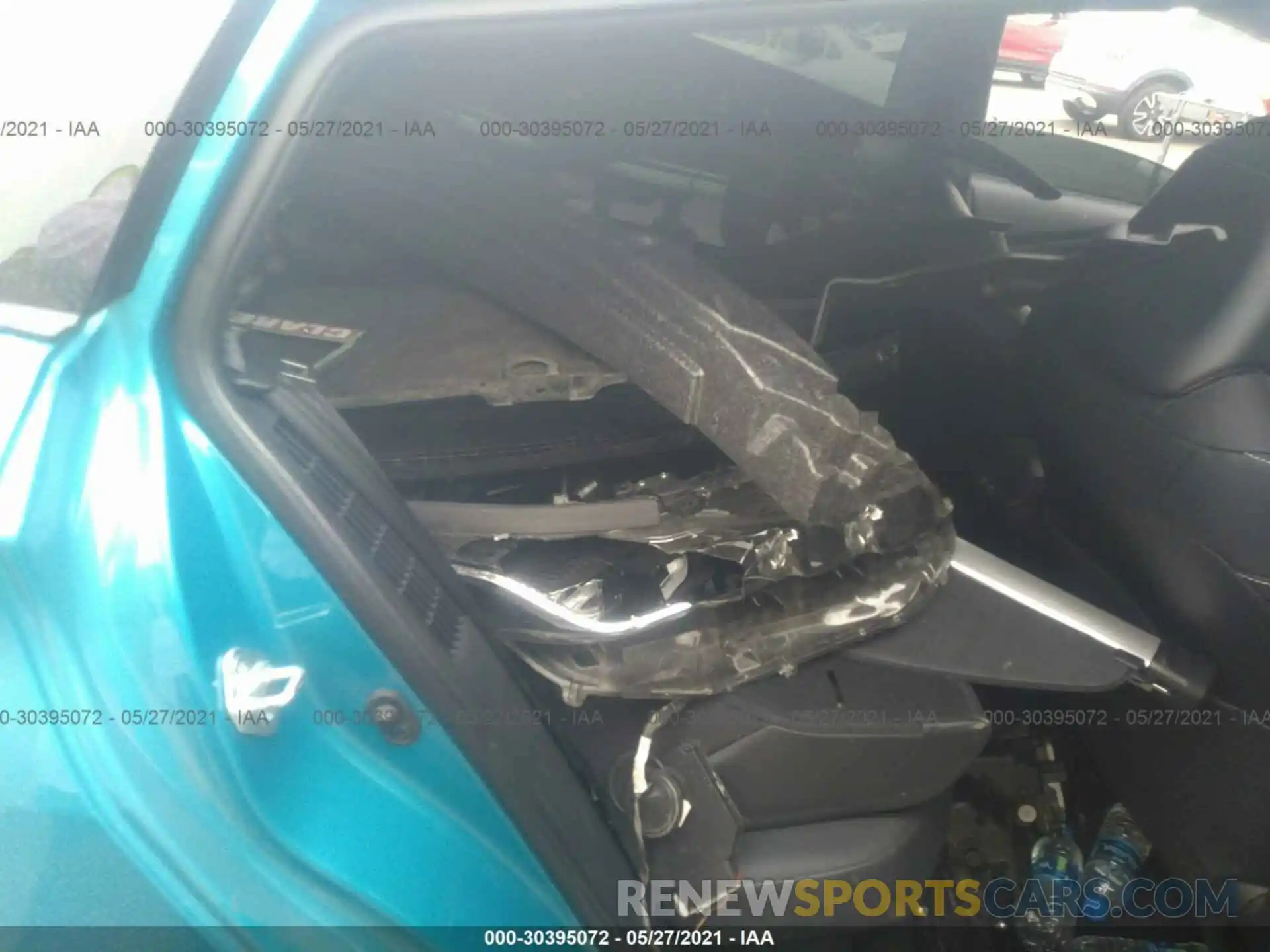 12 Photograph of a damaged car JTDKAMFP7M3168059 TOYOTA PRIUS PRIME 2021