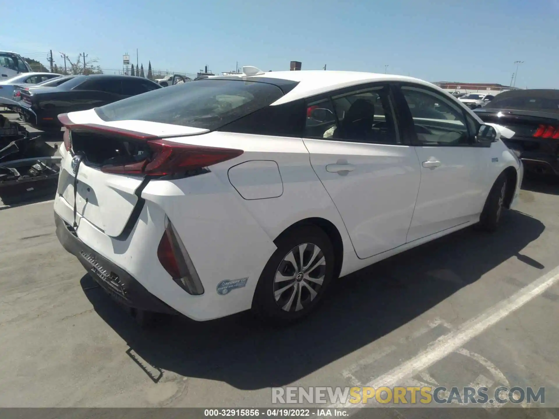 4 Photograph of a damaged car JTDKAMFP7M3176582 TOYOTA PRIUS PRIME 2021