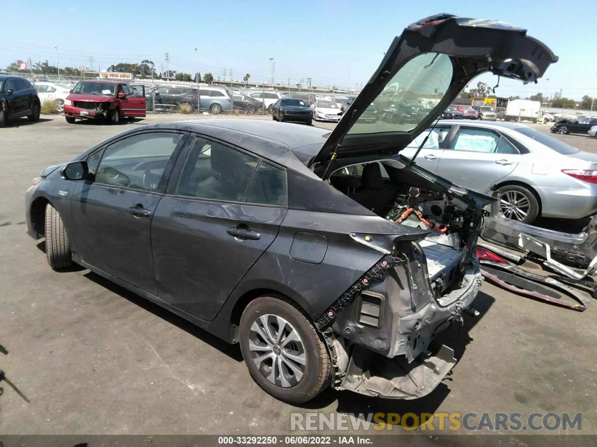 3 Photograph of a damaged car JTDKAMFP7M3186951 TOYOTA PRIUS PRIME 2021