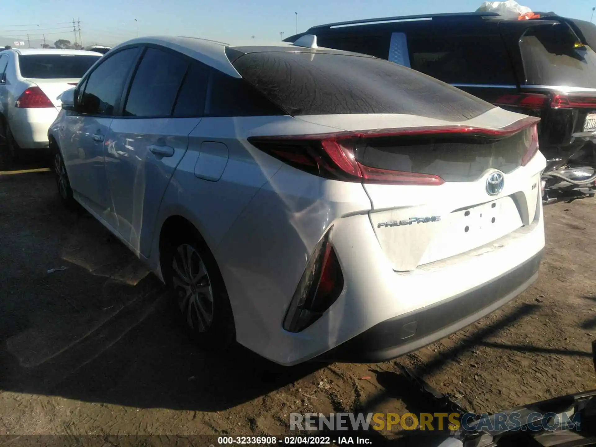 3 Photograph of a damaged car JTDKAMFP7M3194239 TOYOTA PRIUS PRIME 2021