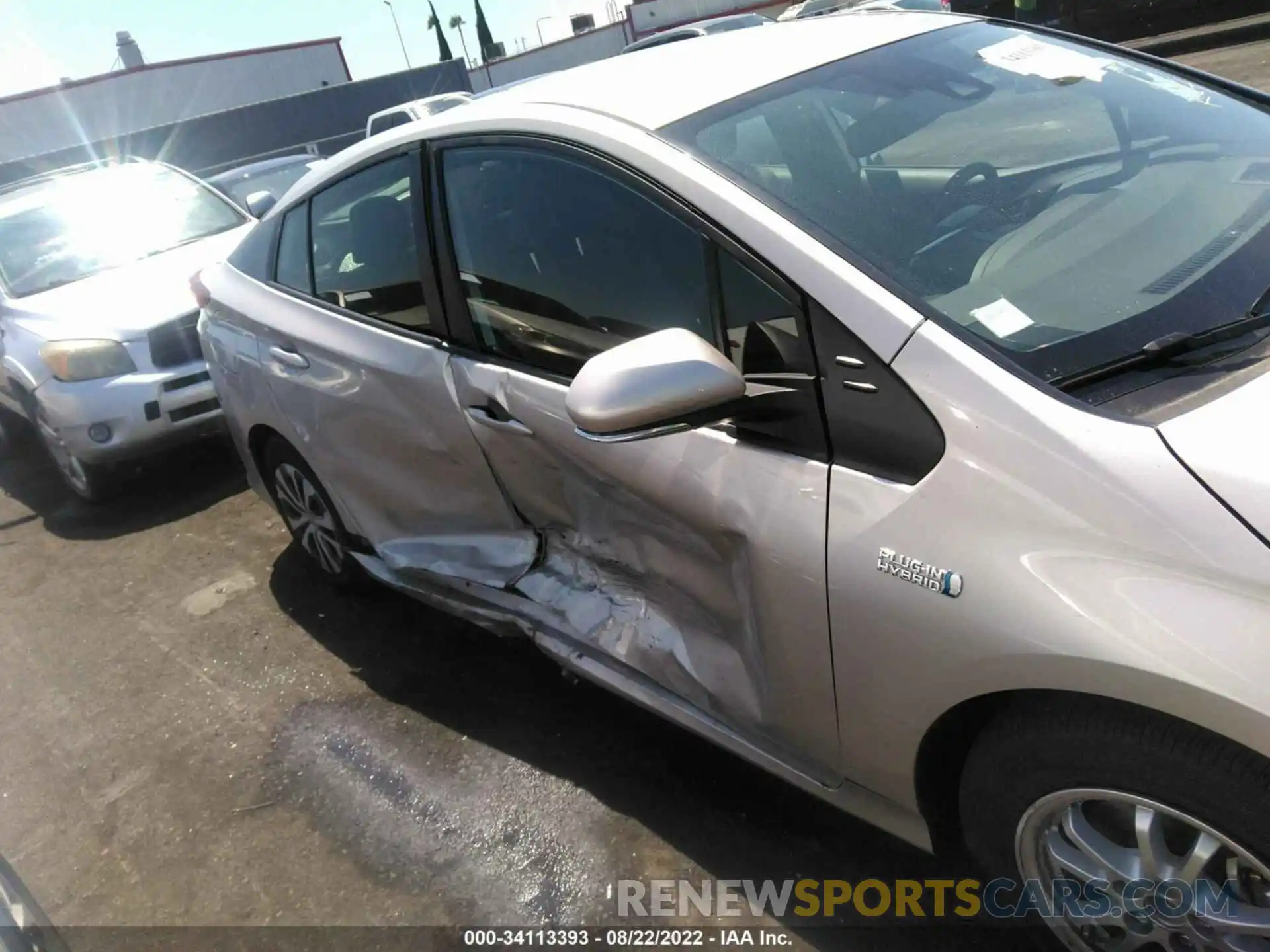 6 Photograph of a damaged car JTDKAMFP8M3165235 TOYOTA PRIUS PRIME 2021