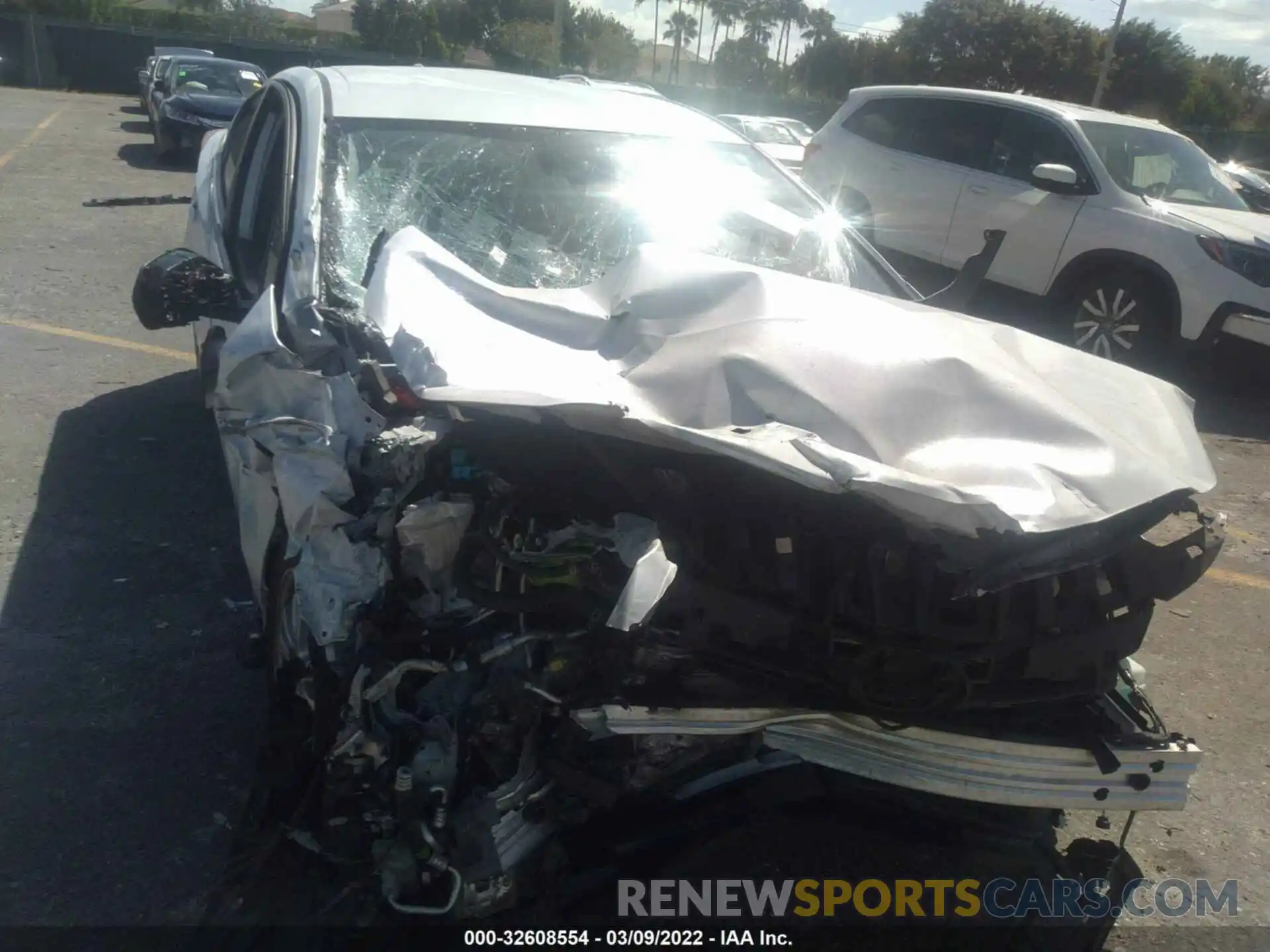 6 Photograph of a damaged car JTDKAMFP8M3173402 TOYOTA PRIUS PRIME 2021