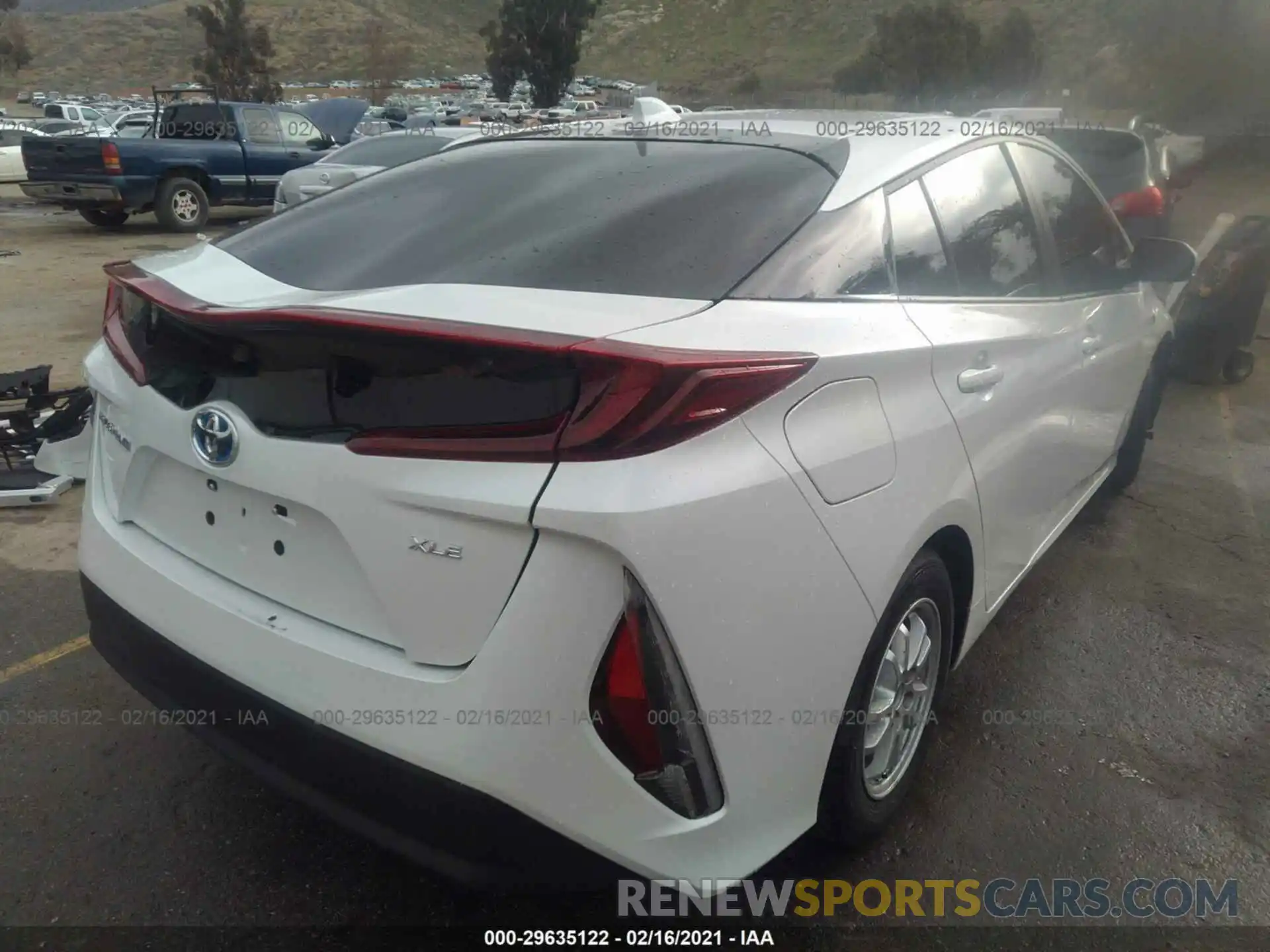 4 Photograph of a damaged car JTDKAMFP8M3178597 TOYOTA PRIUS PRIME 2021